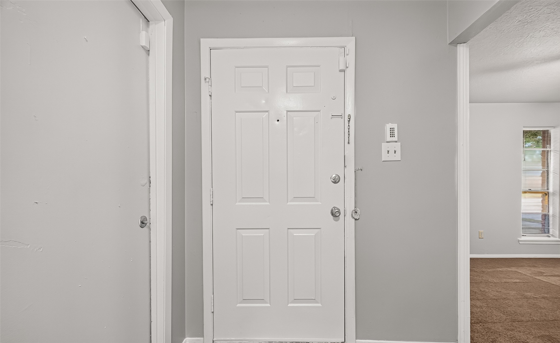 24050 Spring Briar Lane Property Photo 2