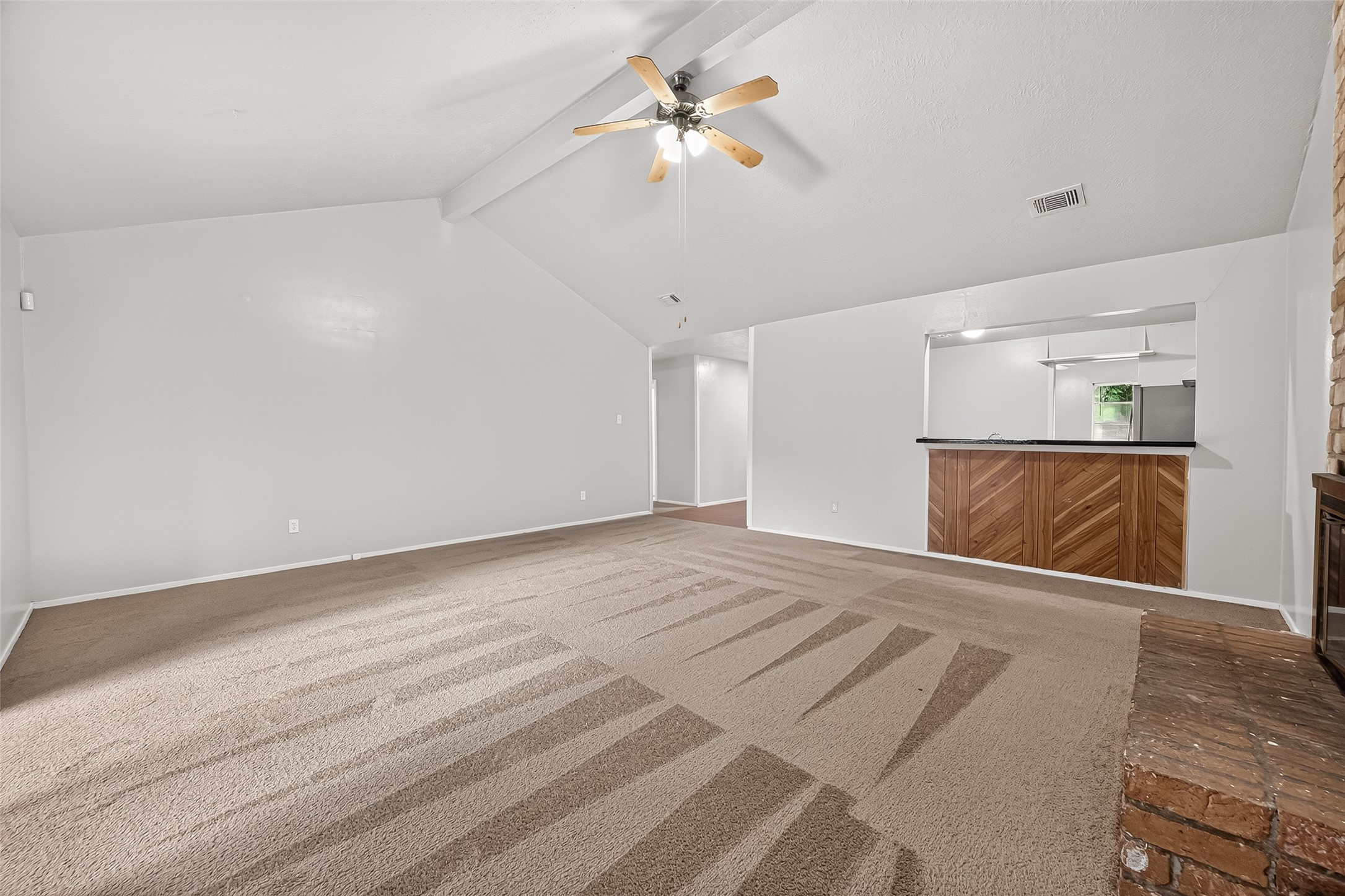 24050 Spring Briar Lane Property Photo 5
