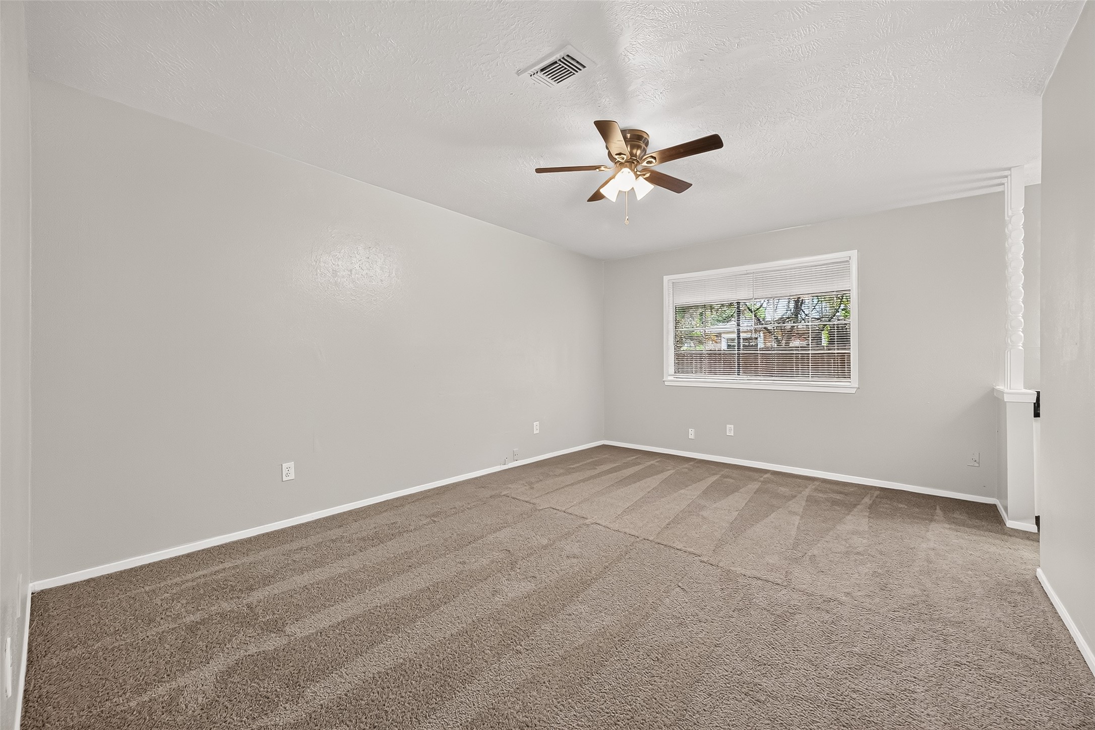 24050 Spring Briar Lane Property Photo 19
