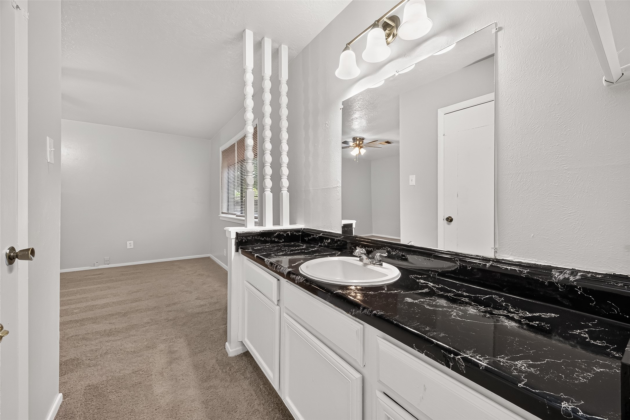 24050 Spring Briar Lane Property Photo 26