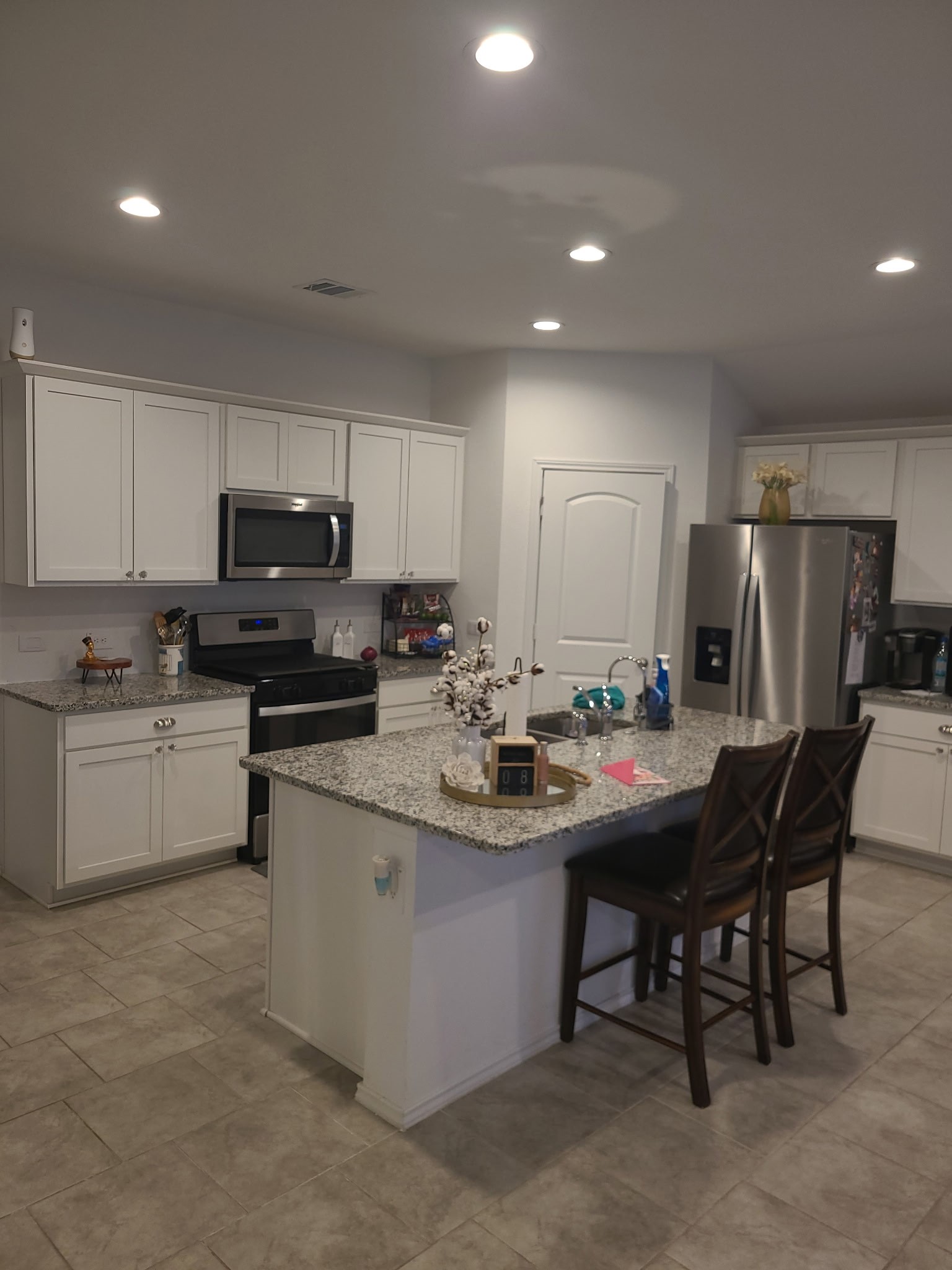 16118 Jordan Meadow Way Property Photo 3