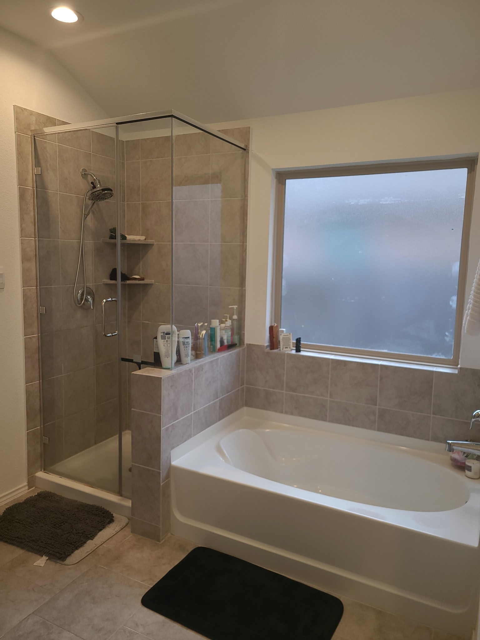 16118 Jordan Meadow Way Property Photo 8