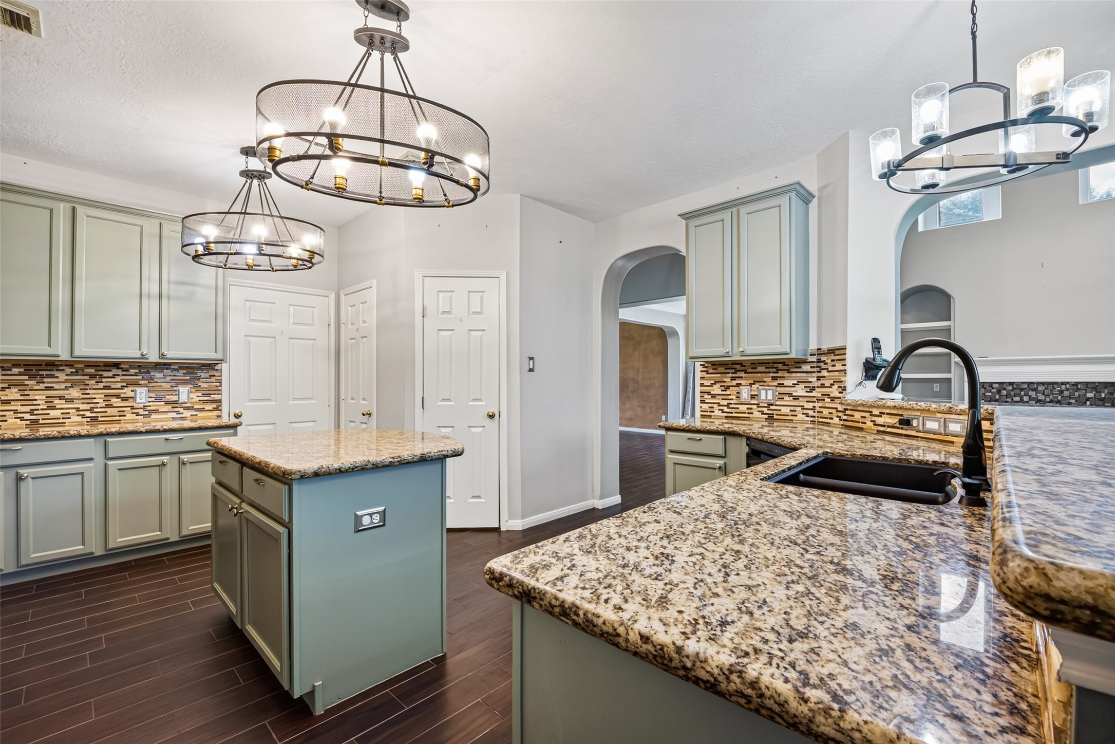 11504 Bay Crossing Drive Property Photo 16