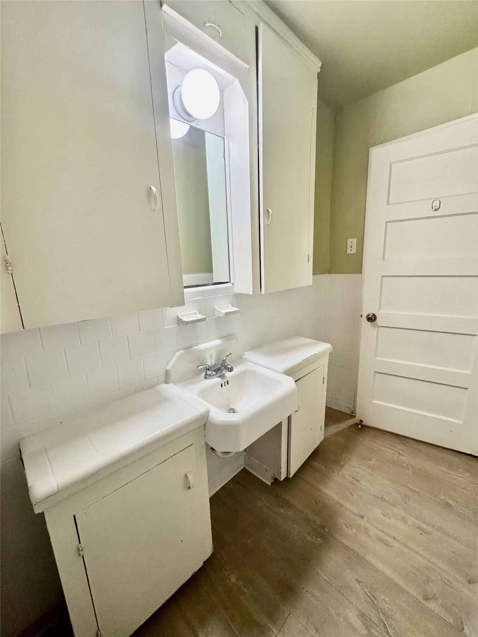 2431 Shakespeare St 1 Property Photo 14