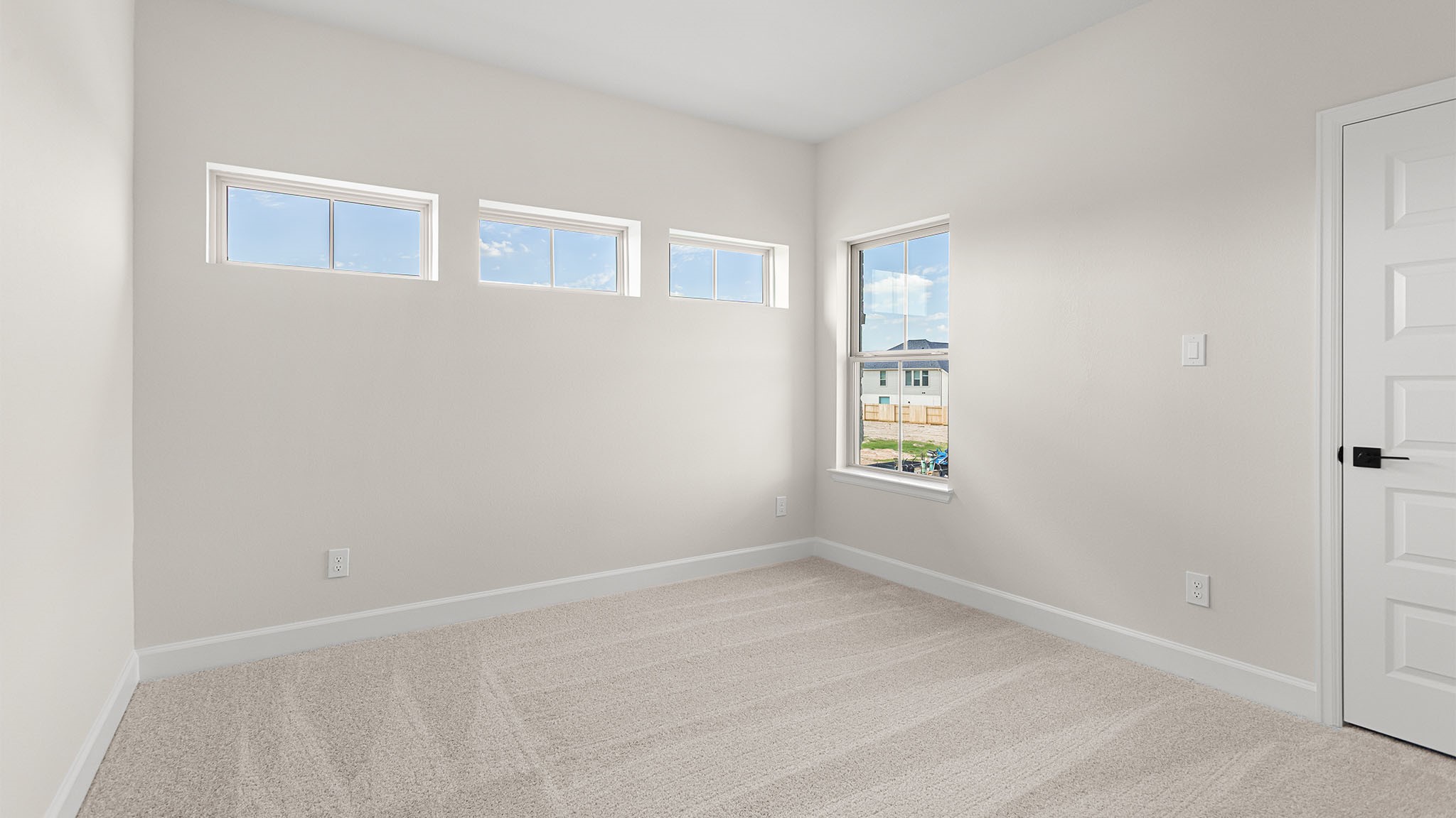 4731 Cascade Waters Lane Property Photo 7