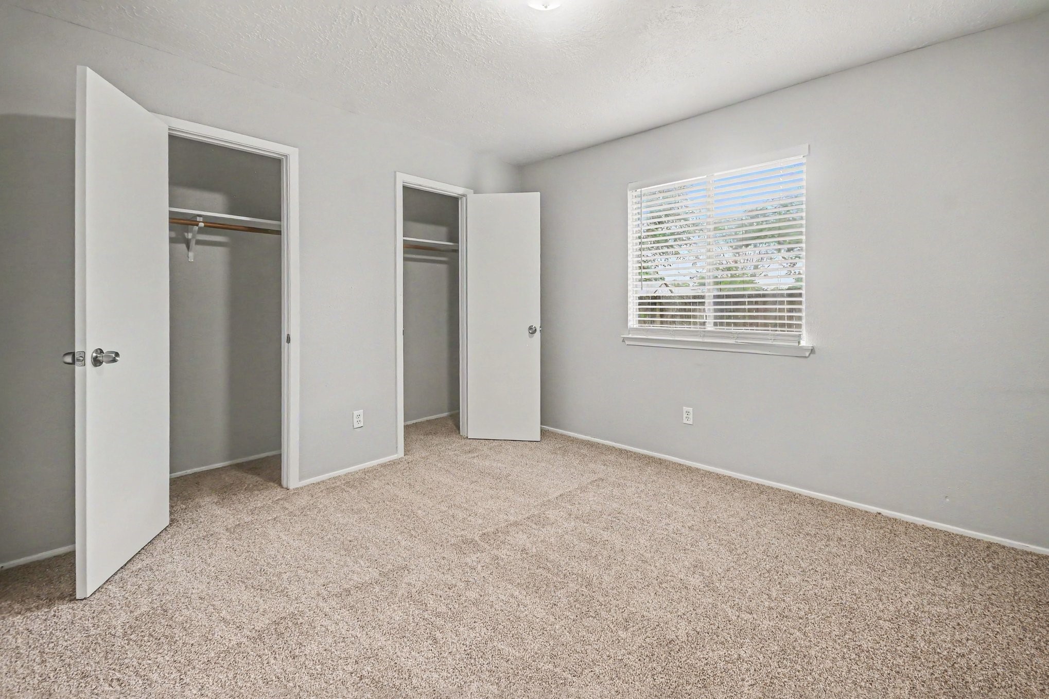 16715 Manowar Lane Property Photo 12