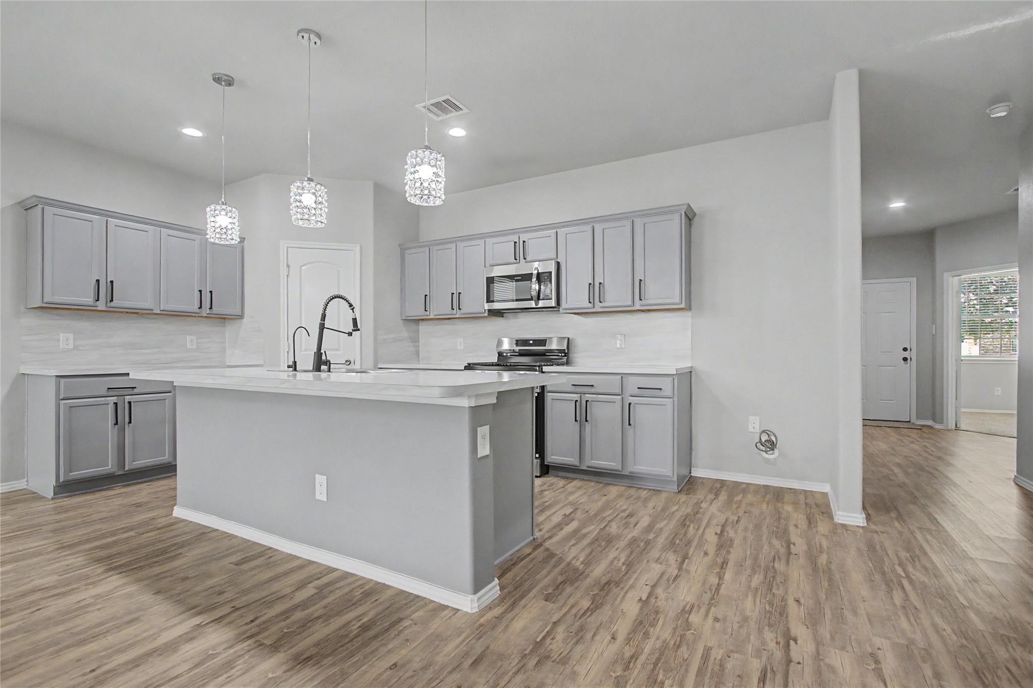 20926 Corisande Street Property Photo 8