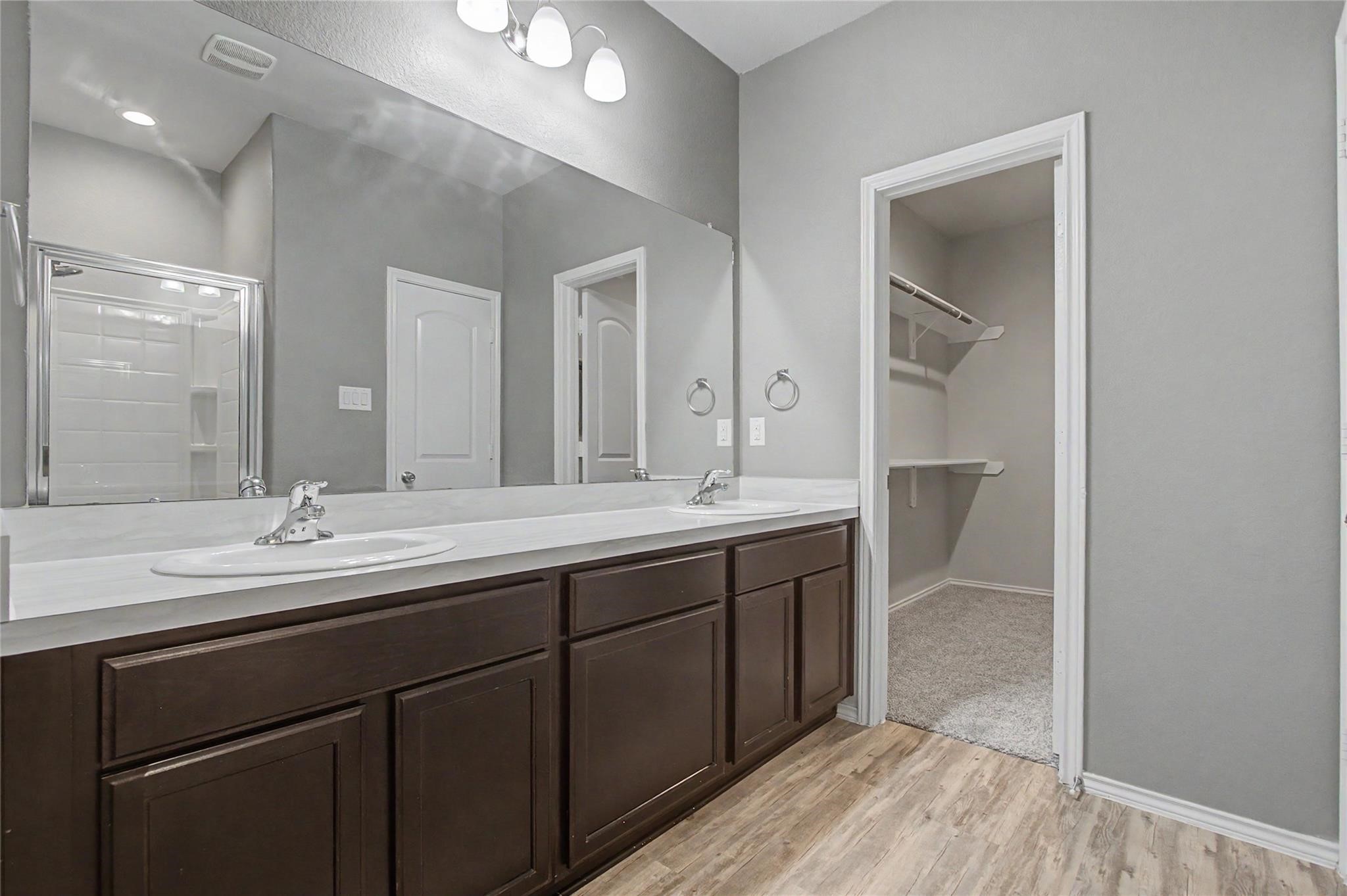 20926 Corisande Street Property Photo 23