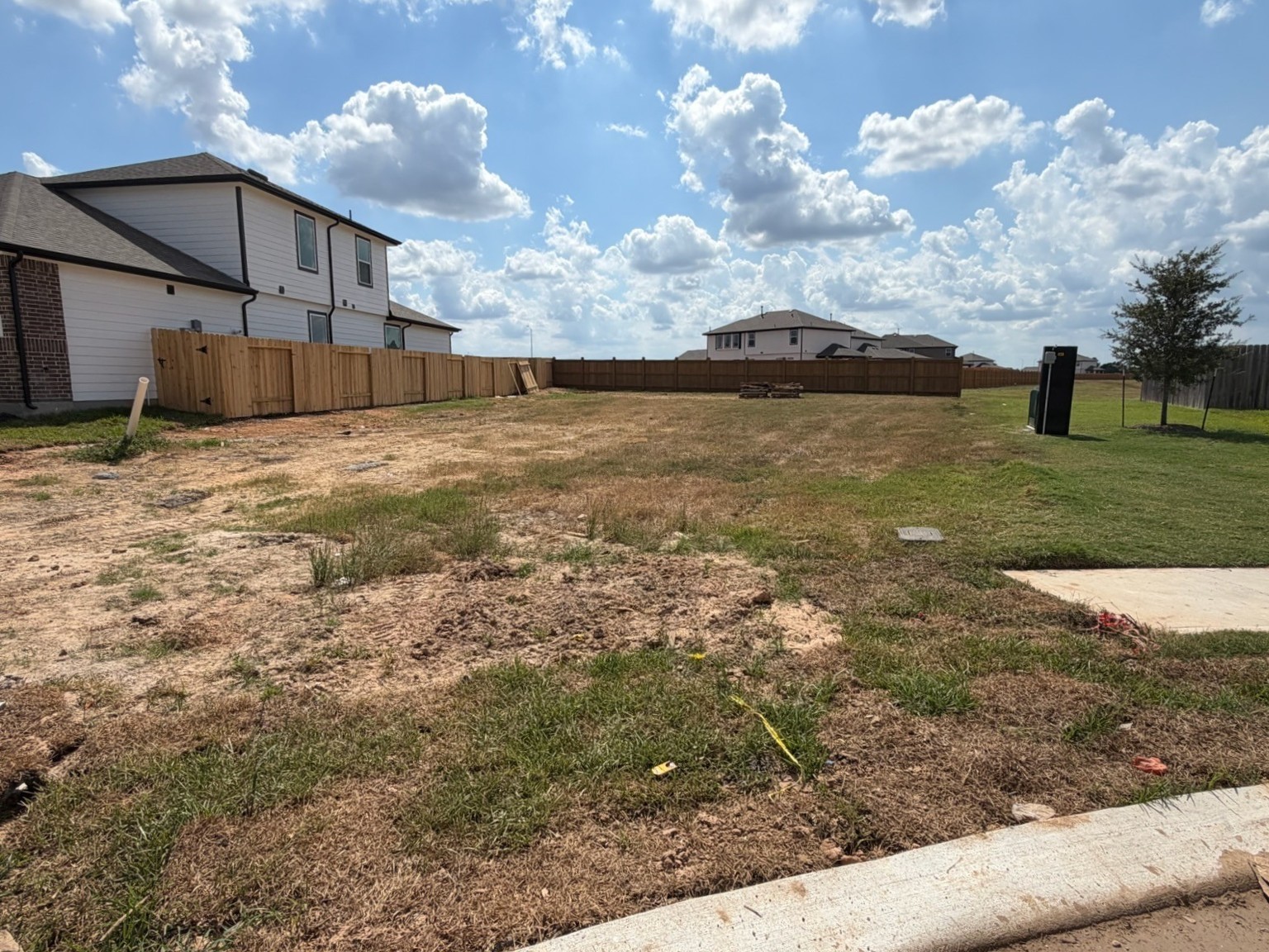 3057 Mistflower Trail Property Photo 2