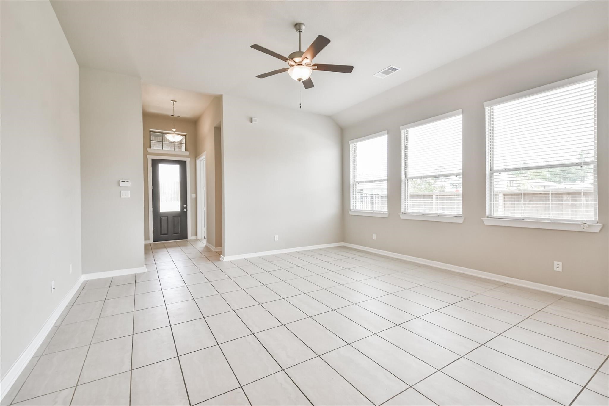 27025 Sofia Forest Drive Property Photo 25