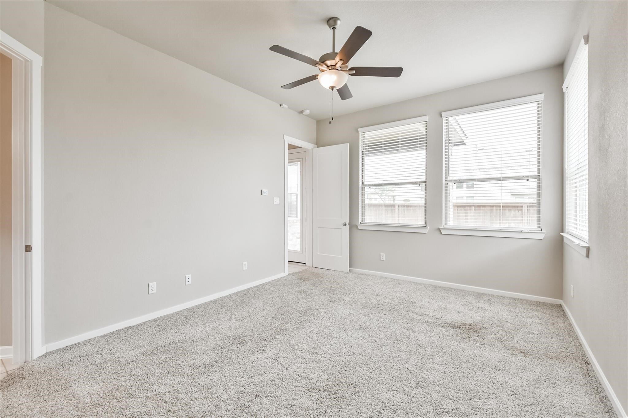 27025 Sofia Forest Drive Property Photo 26