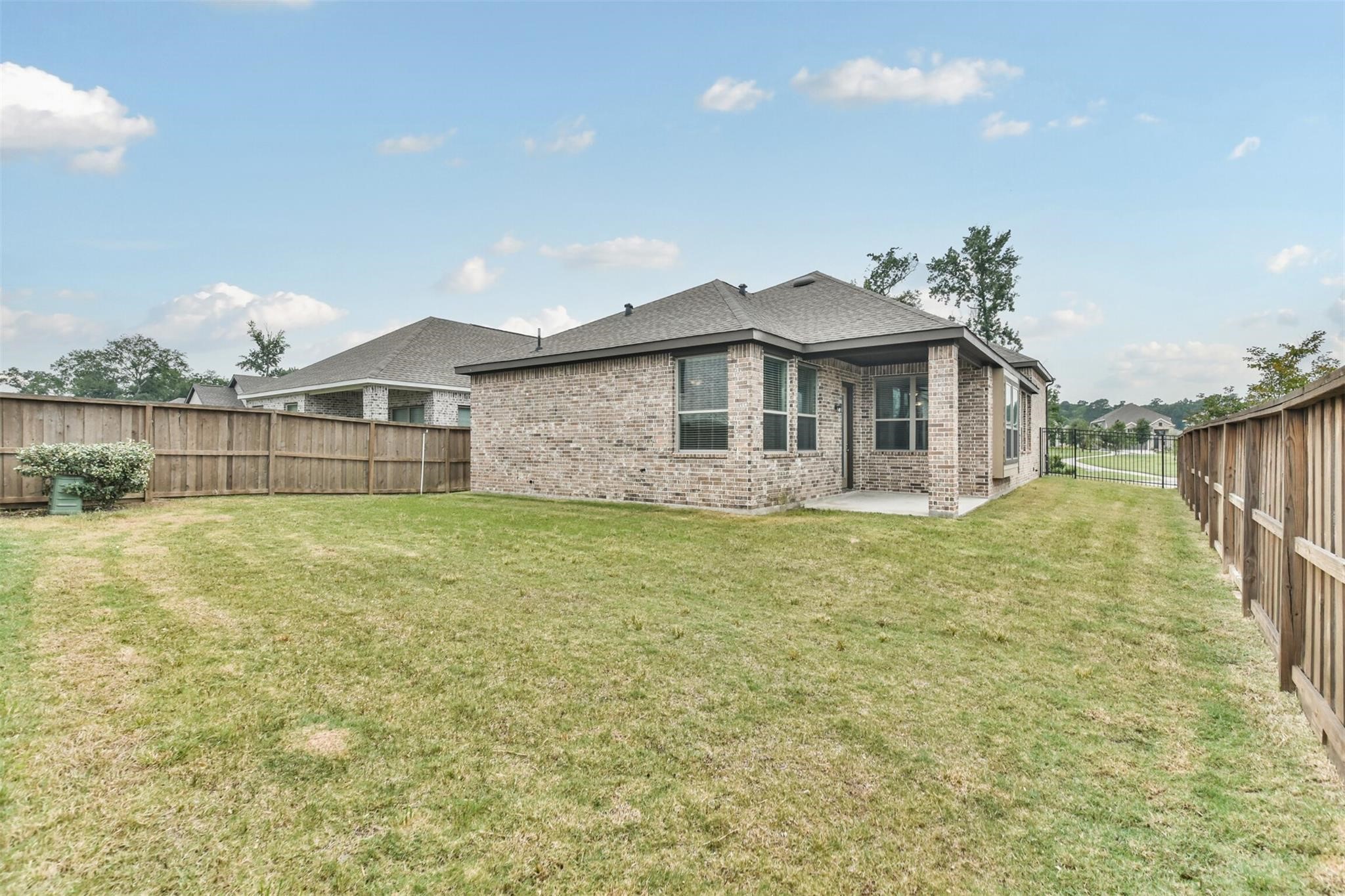 27025 Sofia Forest Drive Property Photo 28
