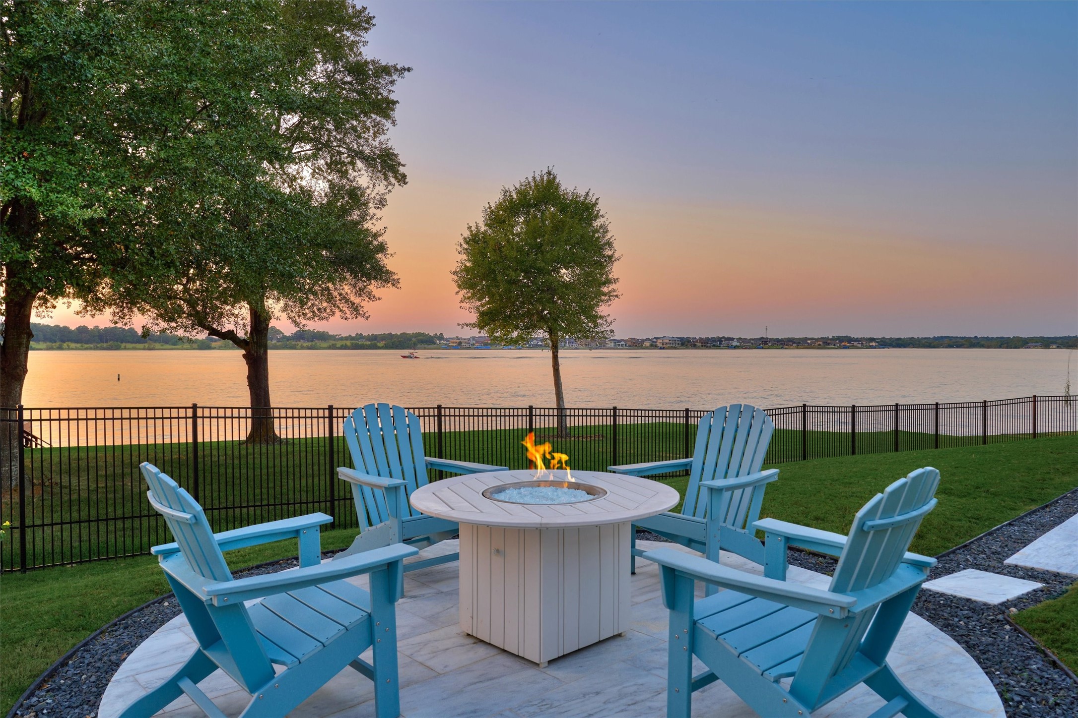9228 Lake Conroe Drive Property Photo 6