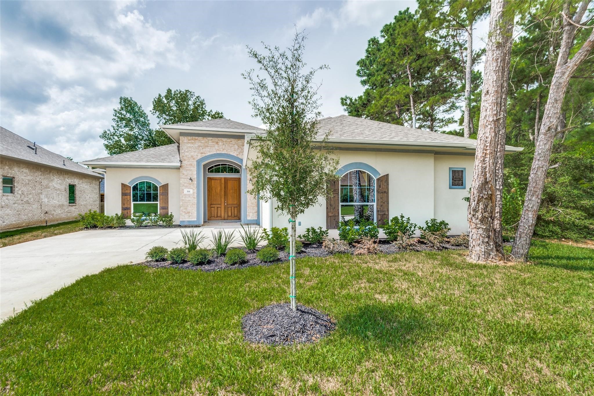 144 Monterrey Road Property Photo 1
