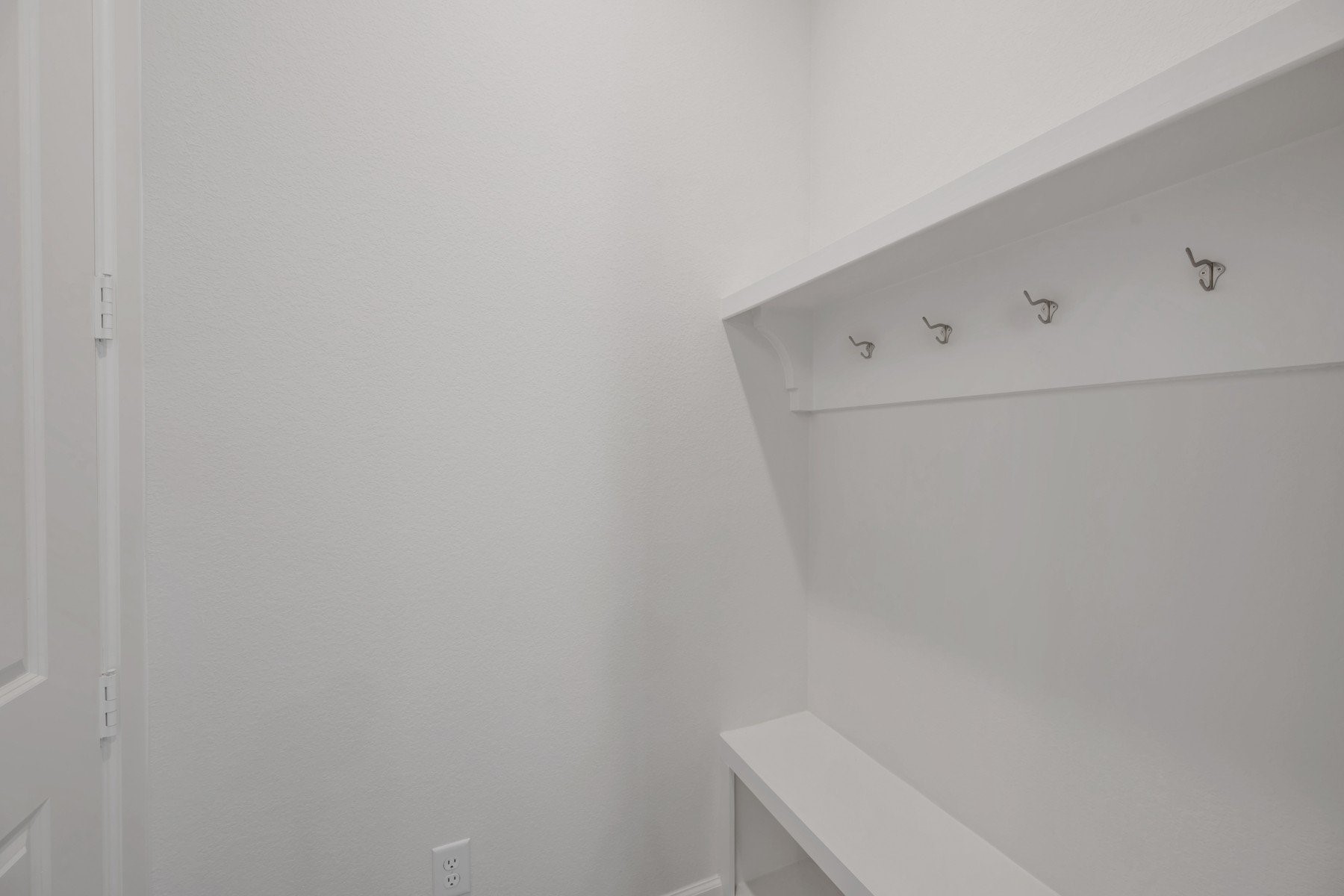 4926 Benton Woods Trail Property Photo 16