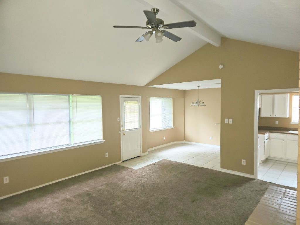 22419 Springgate Drive Property Photo 2
