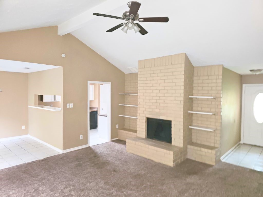 22419 Springgate Drive Property Photo 3
