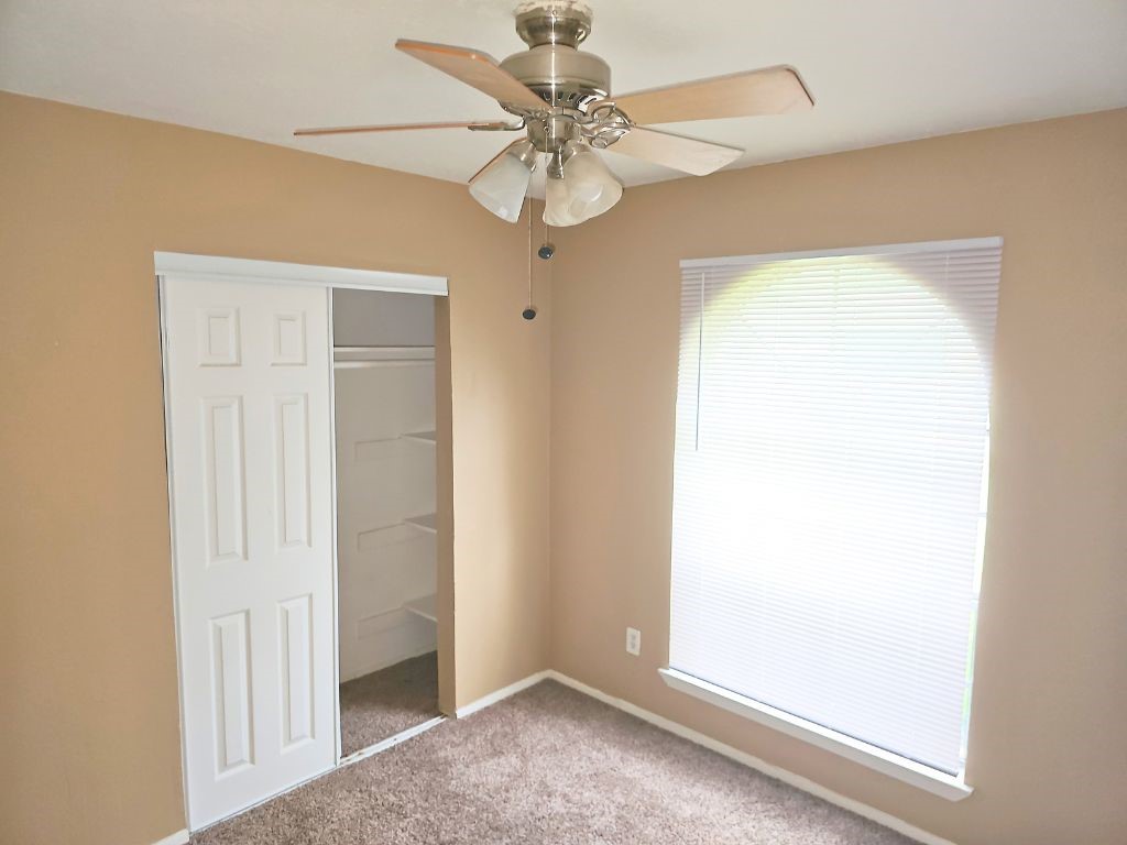 22419 Springgate Drive Property Photo 8