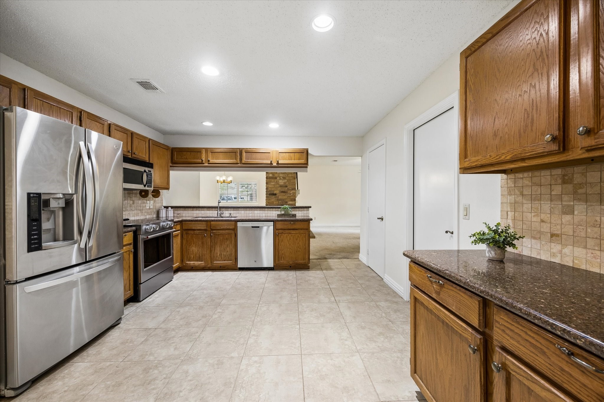 1527 Park Birch Lane Property Photo 17