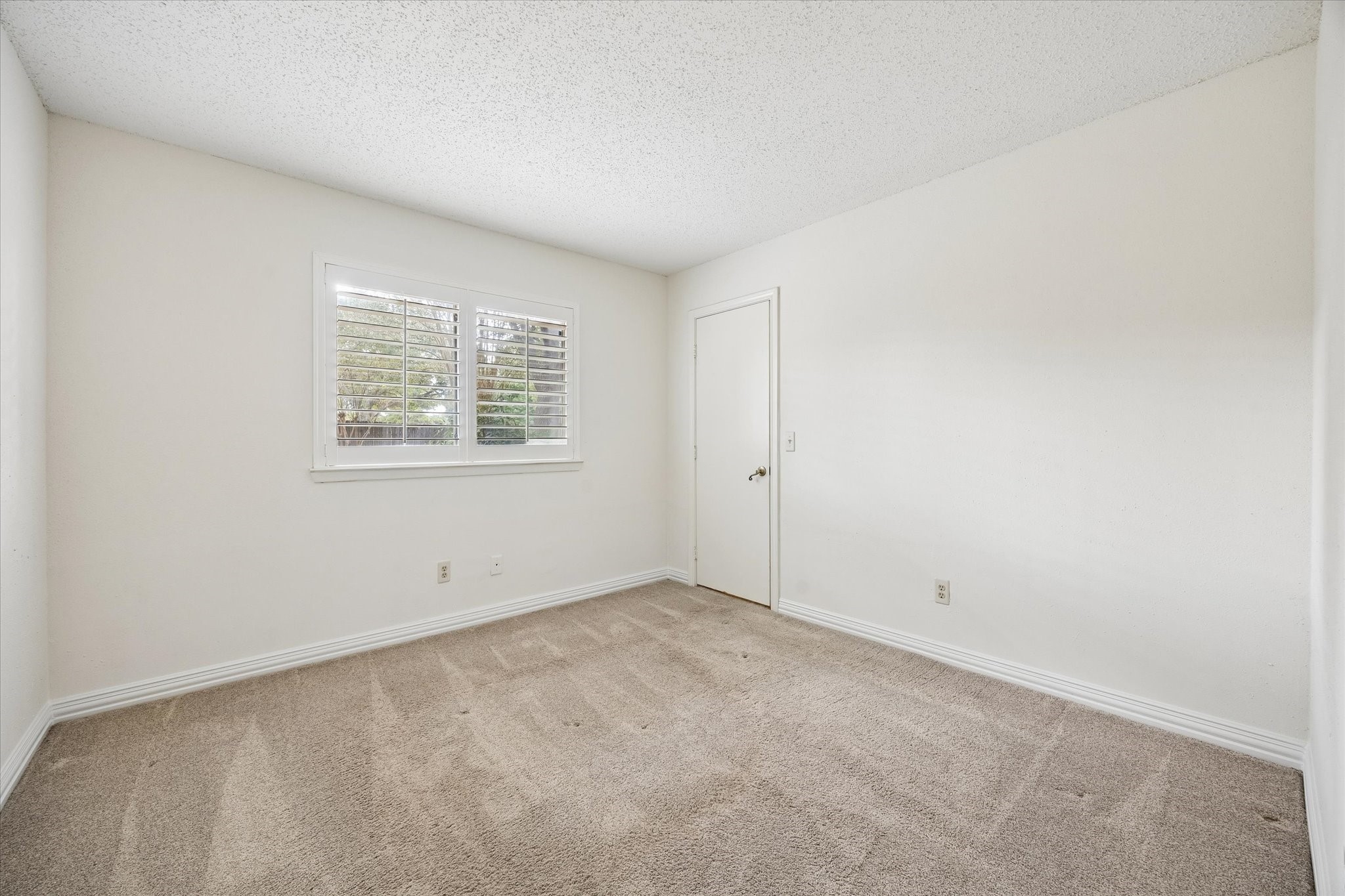 1527 Park Birch Lane Property Photo 22
