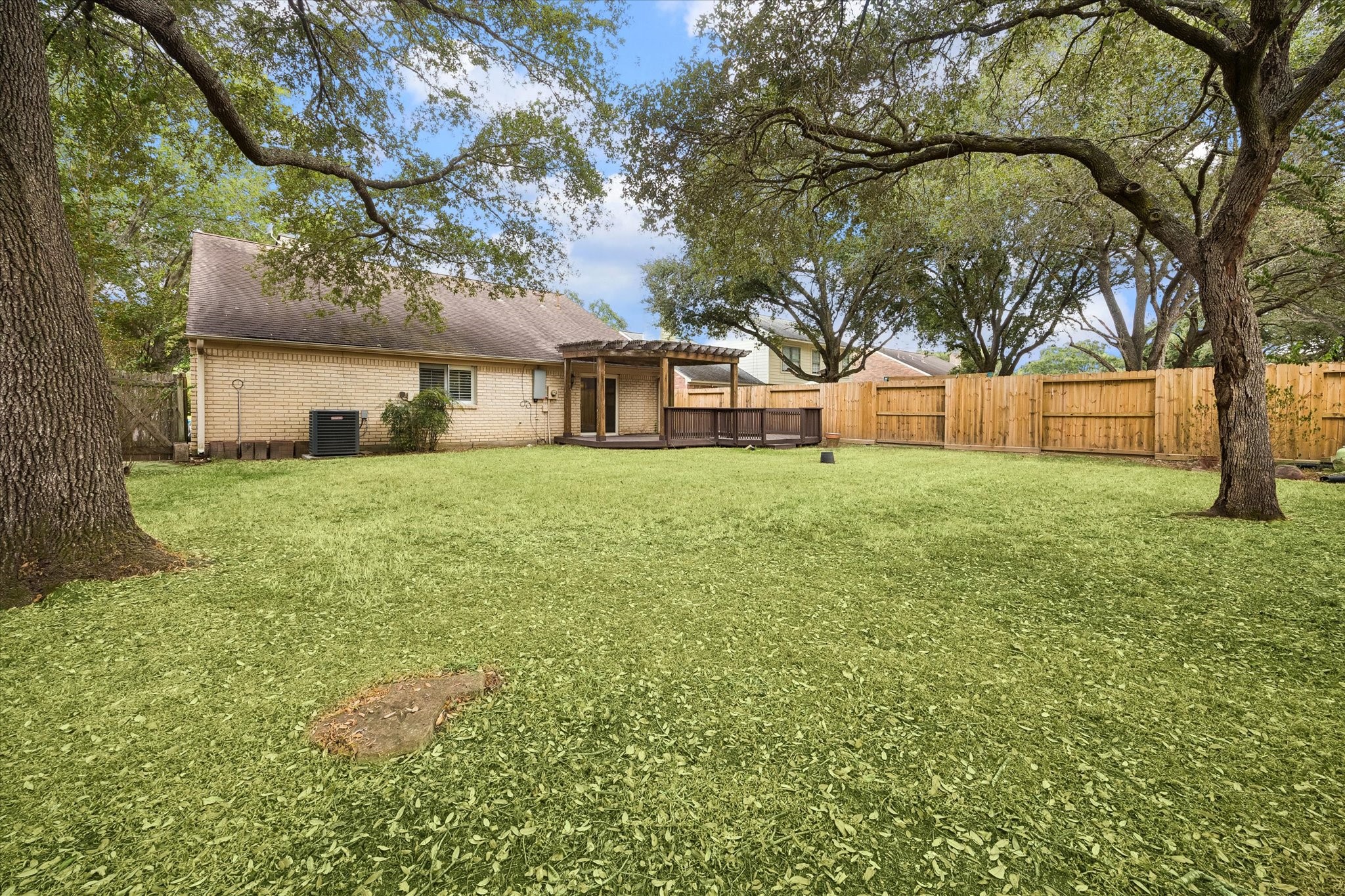 1527 Park Birch Lane Property Photo 29