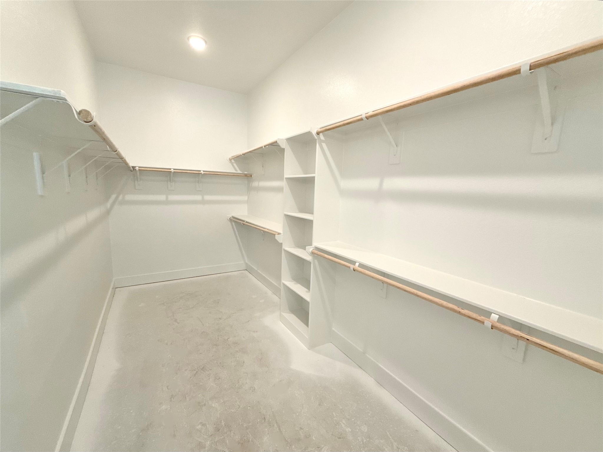 6122 Waterman Lake Lane Property Photo 24