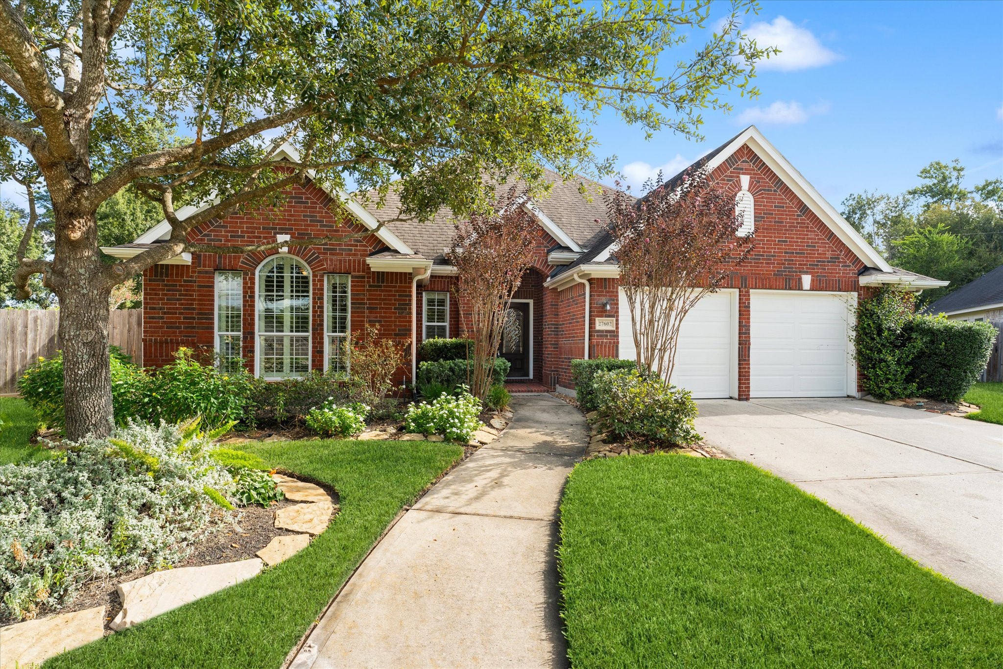 27602 Molly Hills Court Property Photo 1