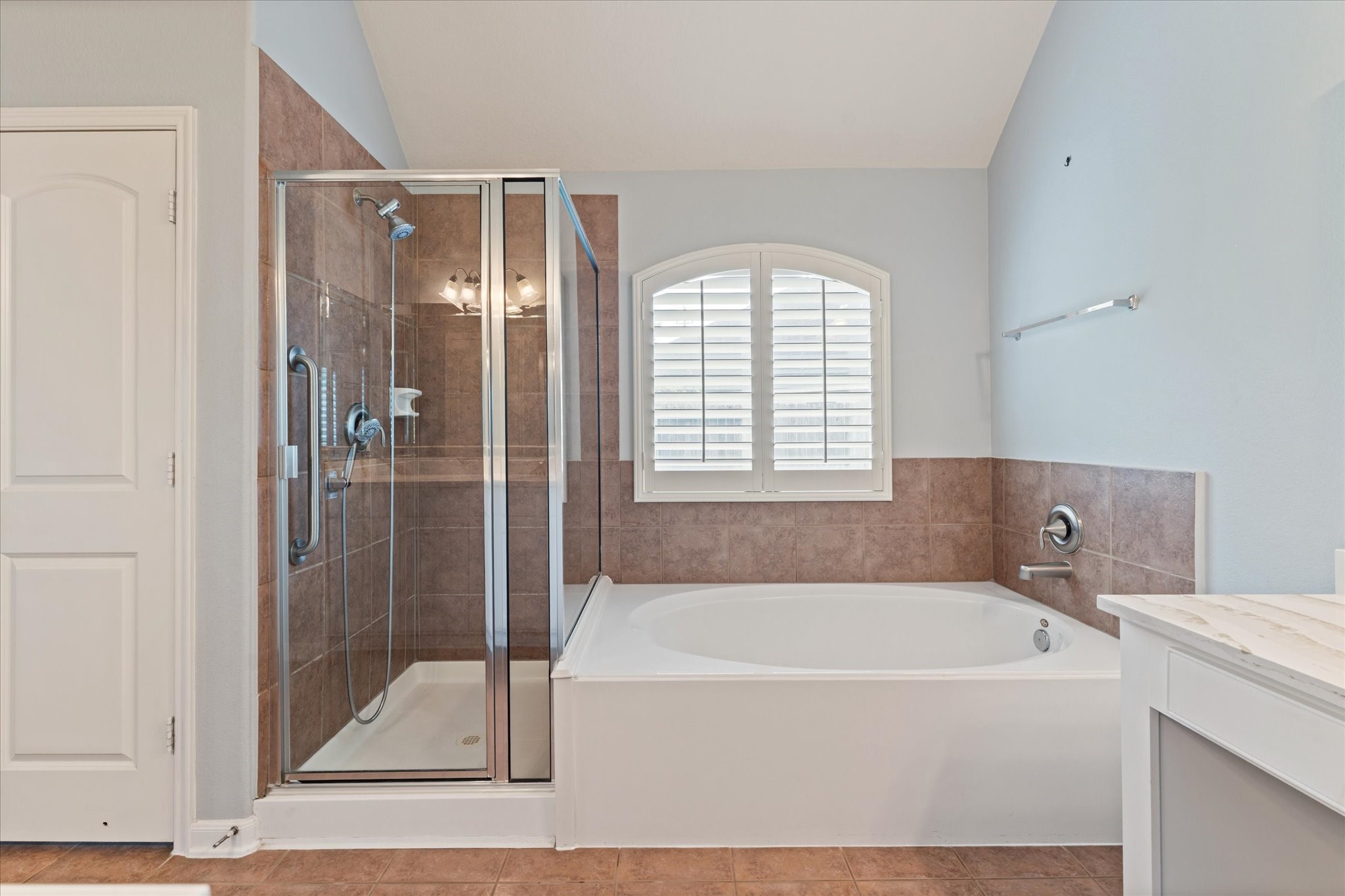27602 Molly Hills Court Property Photo 13