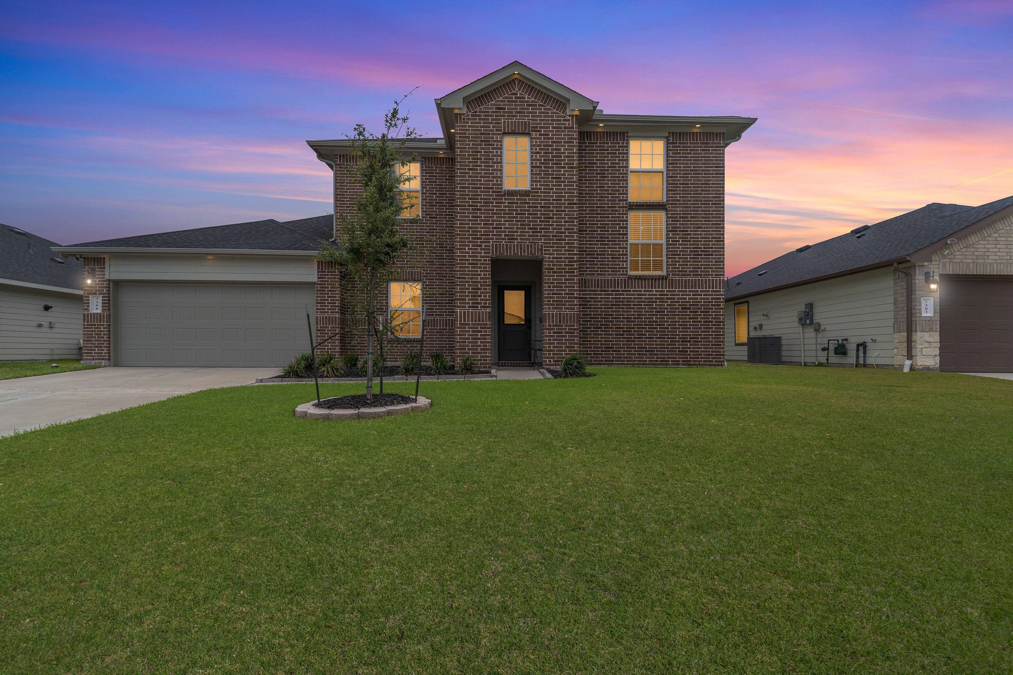 7306 Faded Violet Drive Property Photo 1