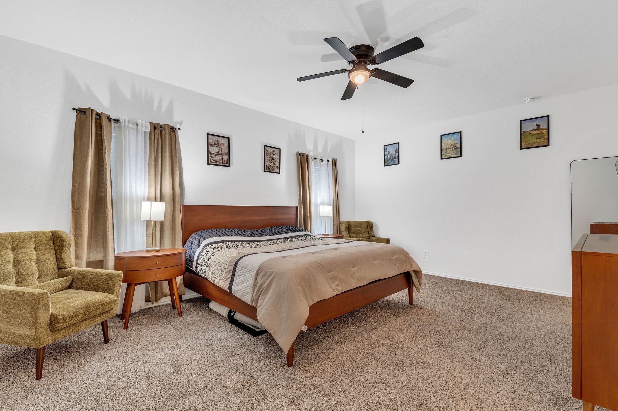 7306 Faded Violet Drive Property Photo 14