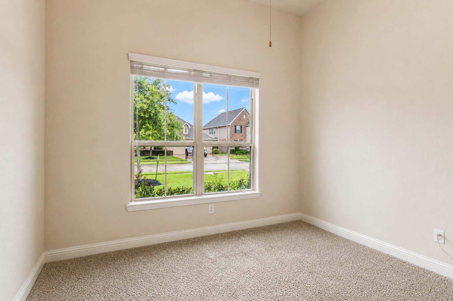 320 Woodway Drive Property Photo 24