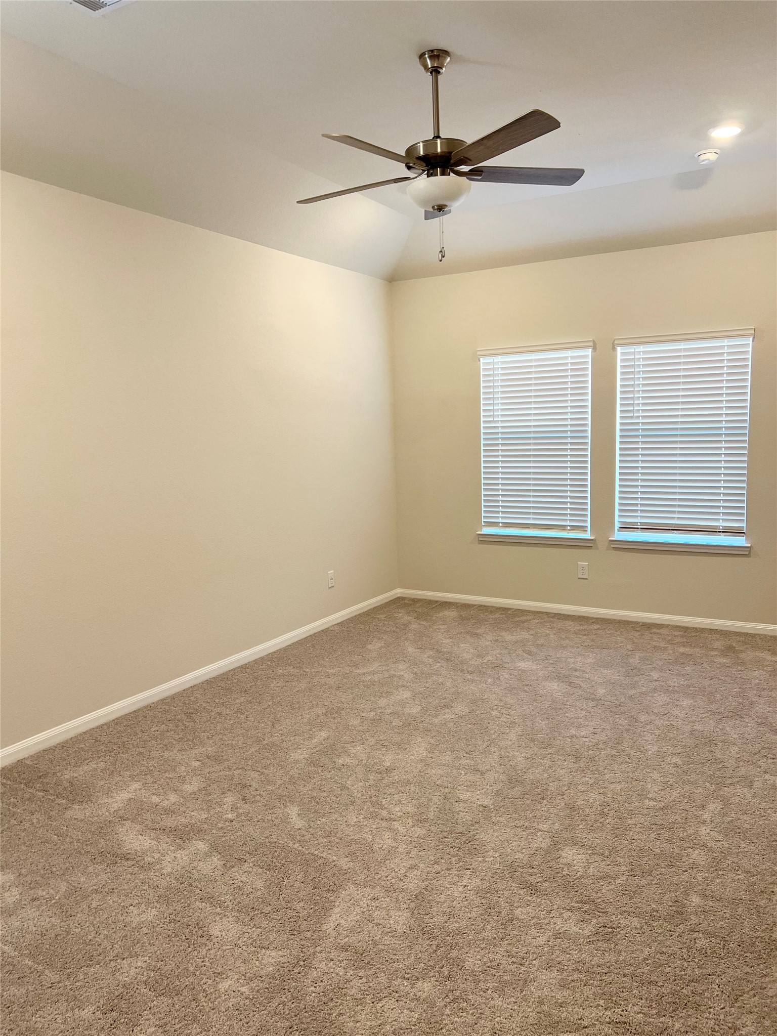705 Seabreeze Drive Property Photo 13