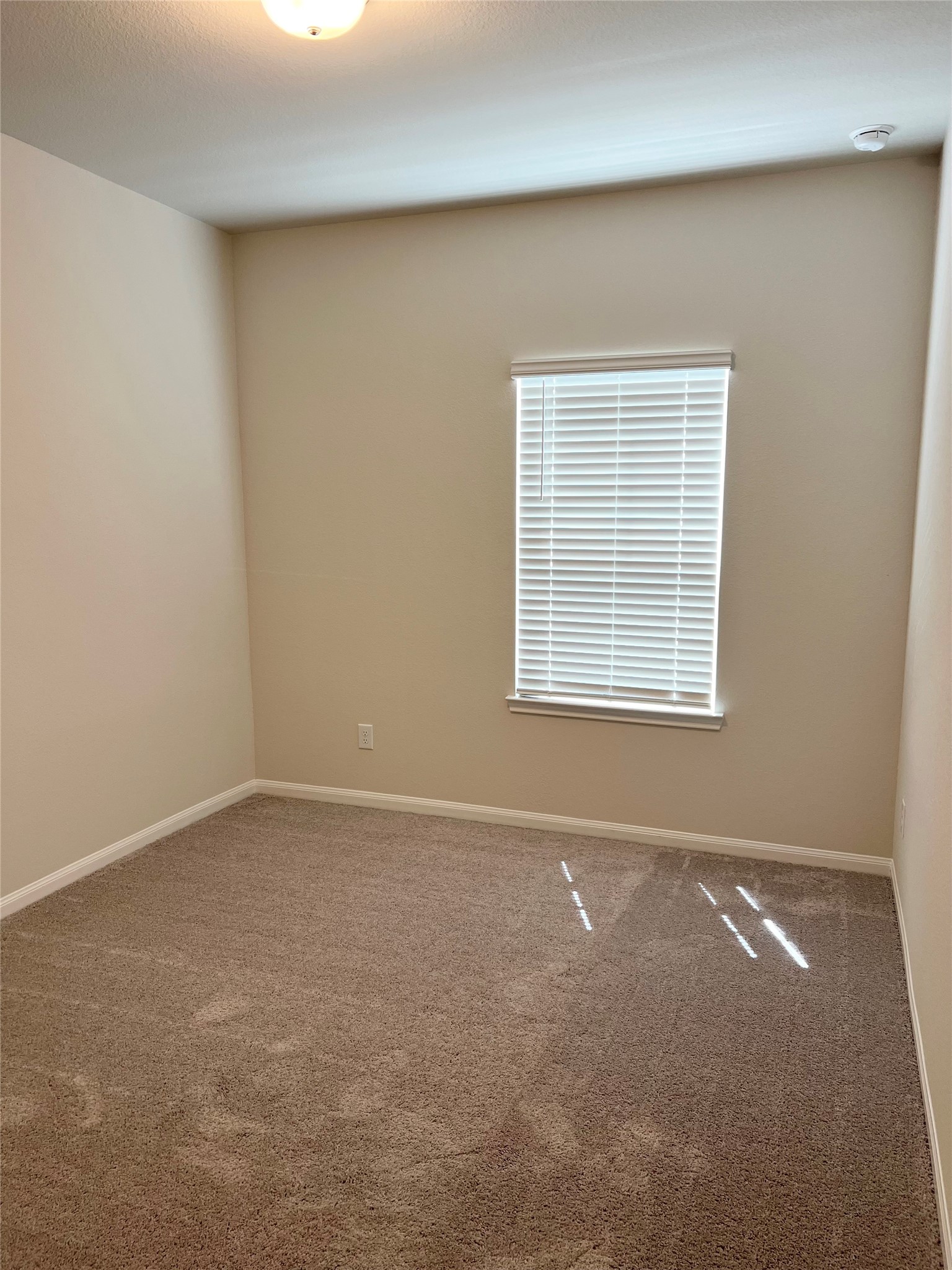 705 Seabreeze Drive Property Photo 21