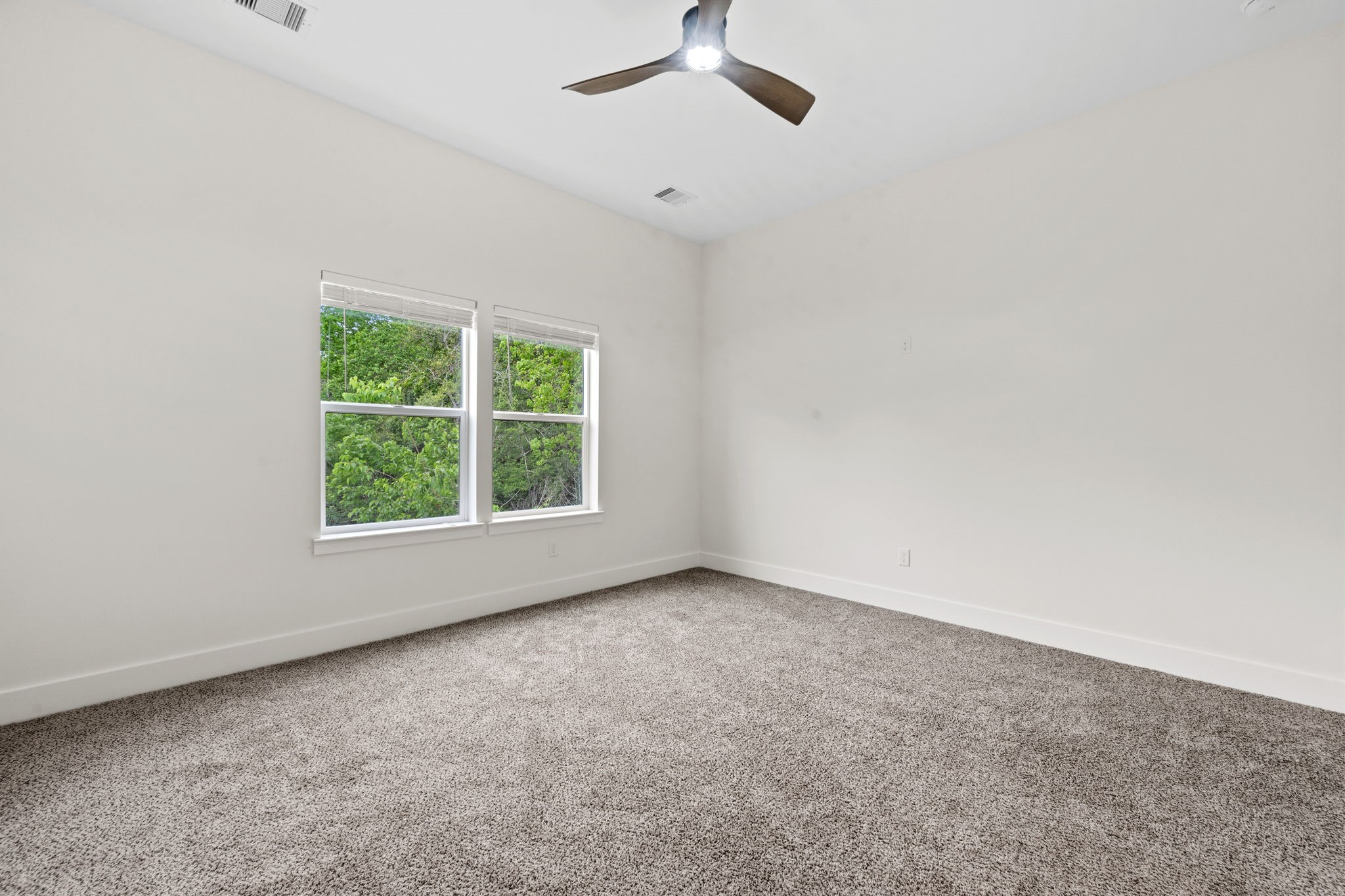 8023 Easter Street Property Photo 16