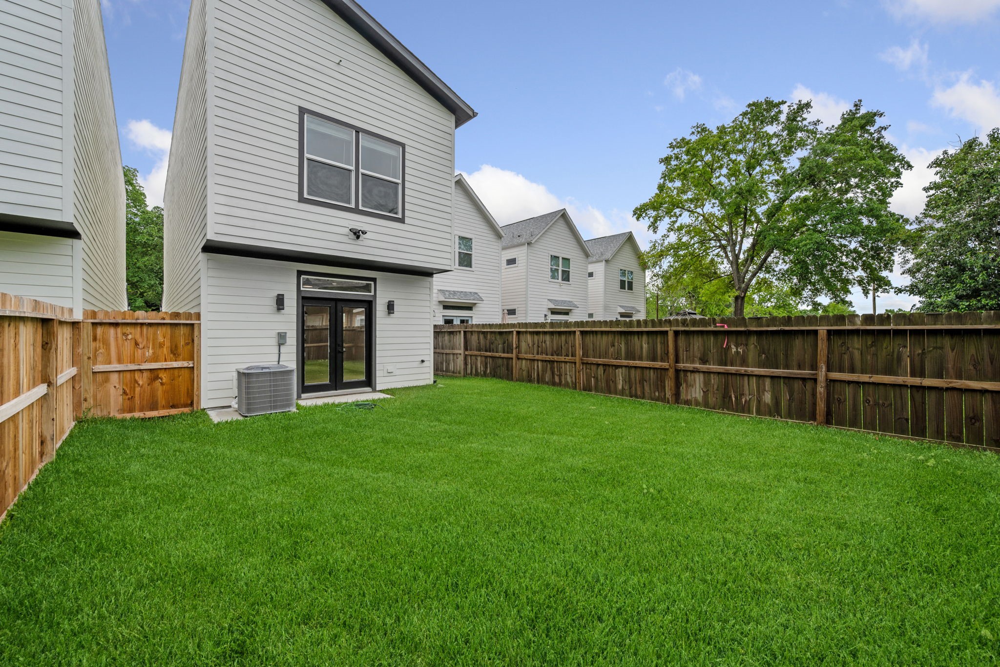 8023 Easter Street Property Photo 20