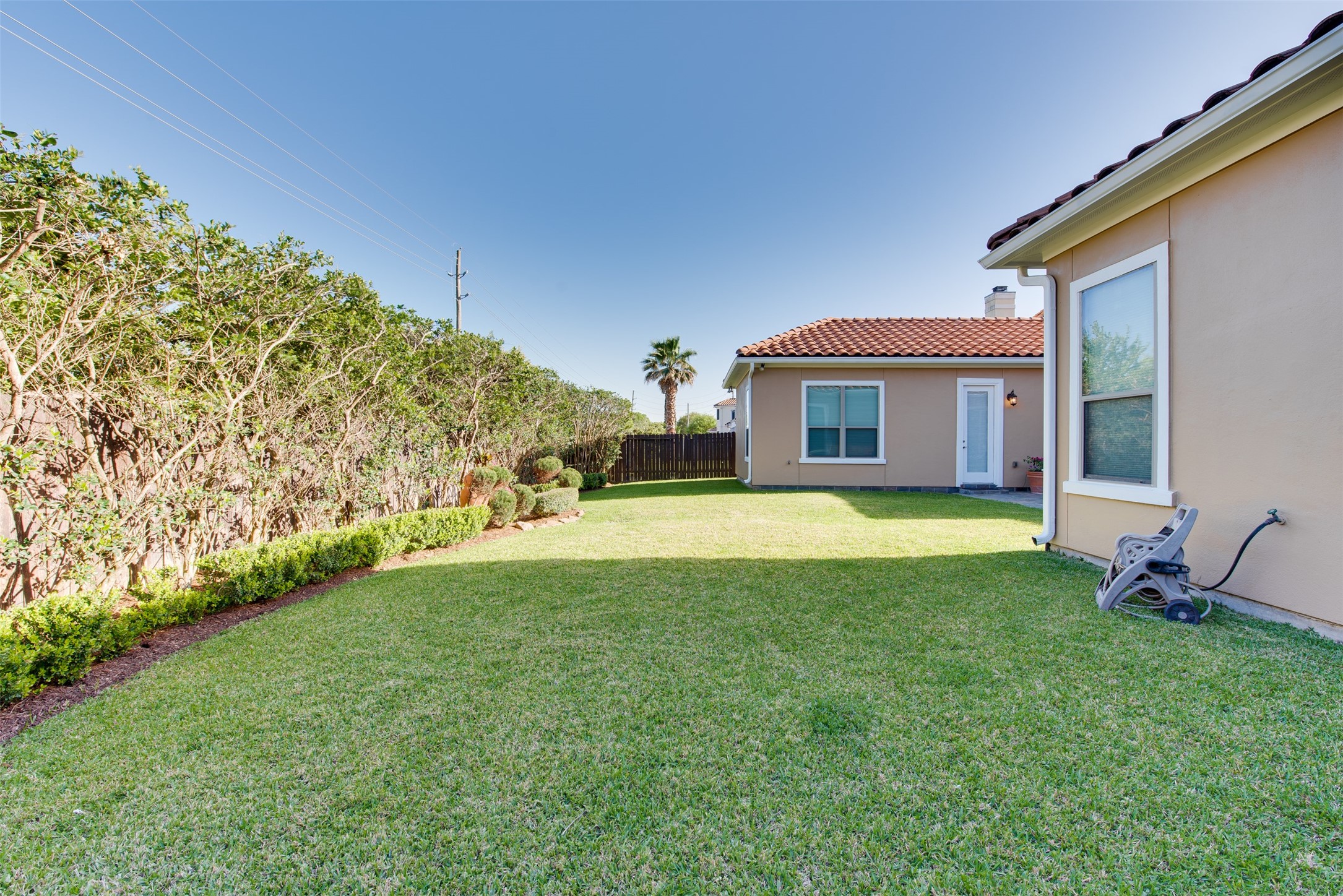 2011 Flower Garden Lane Property Photo 43