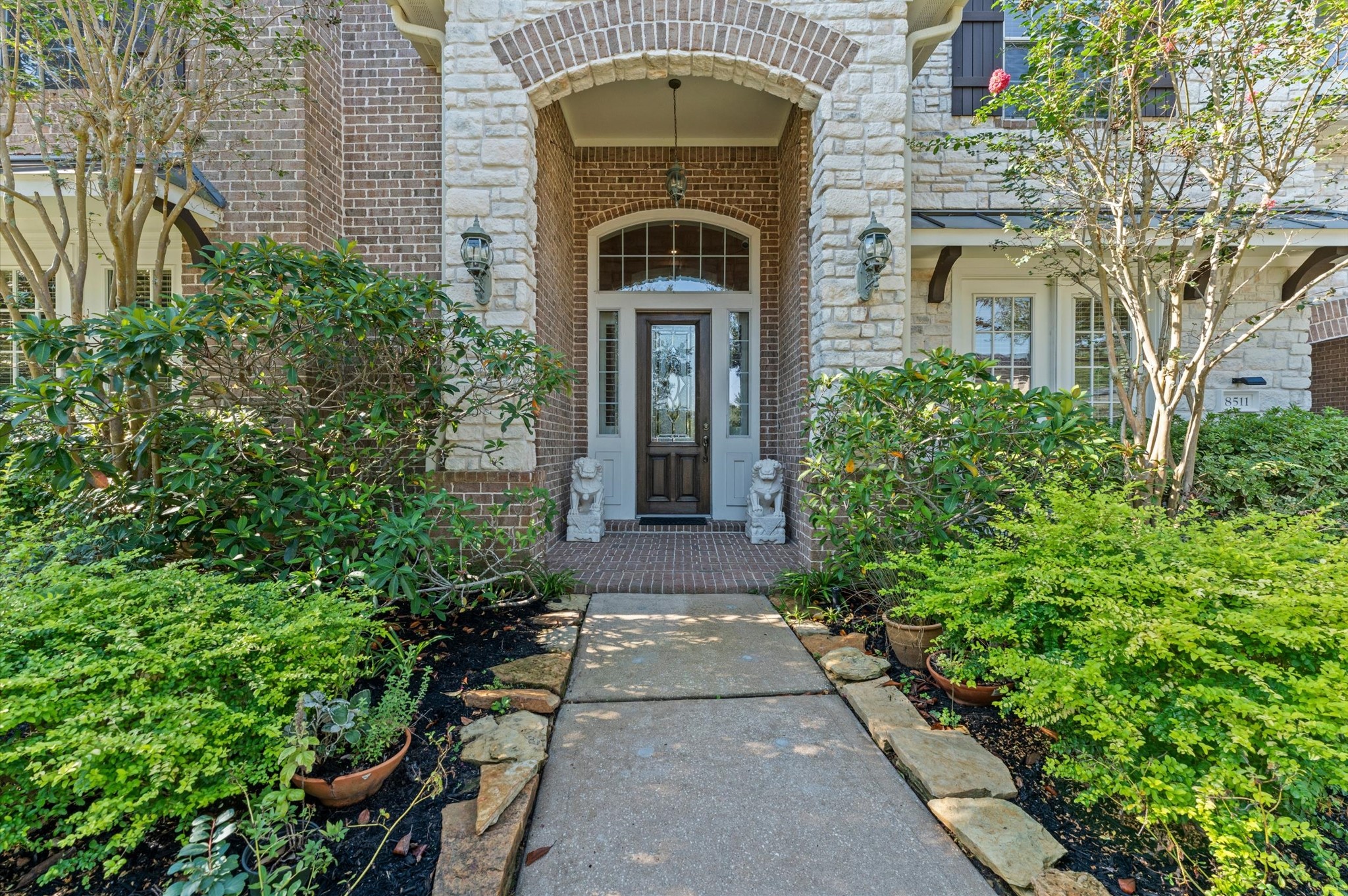 8511 Stones Throw Lane Property Photo 4