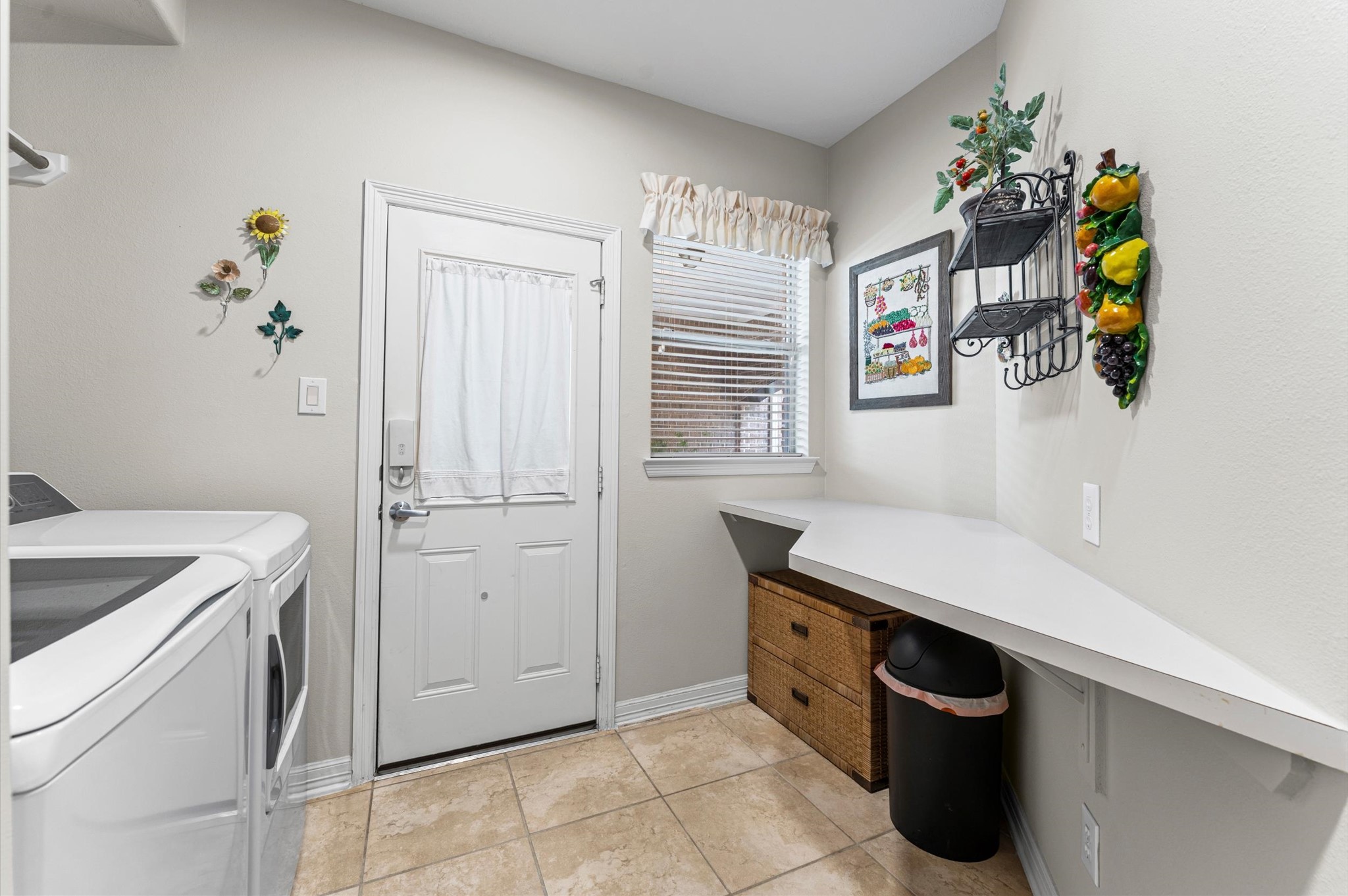 8511 Stones Throw Lane Property Photo 25