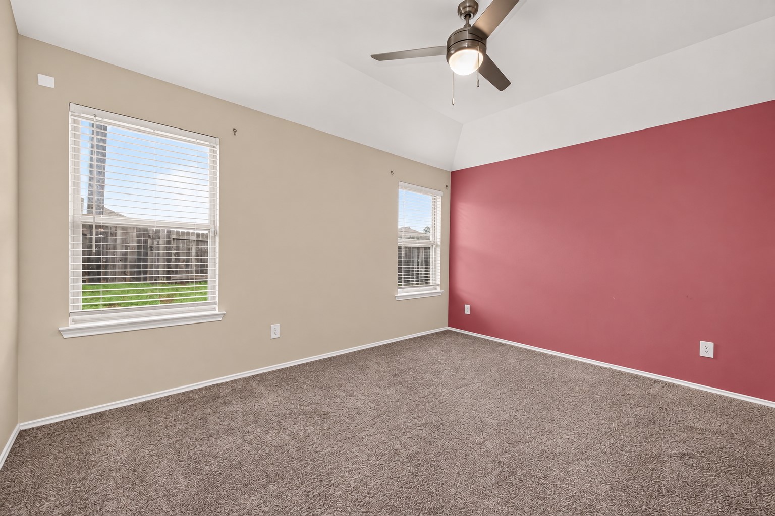 2415 Moraine Valley Drive Property Photo 17