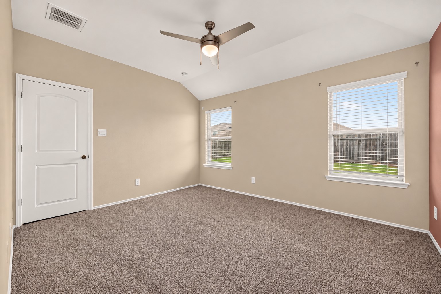 2415 Moraine Valley Drive Property Photo 19