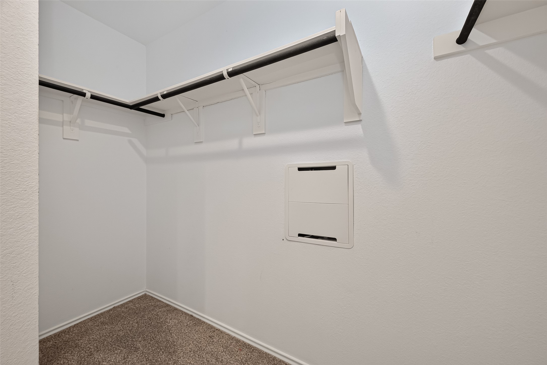 2415 Moraine Valley Drive Property Photo 24