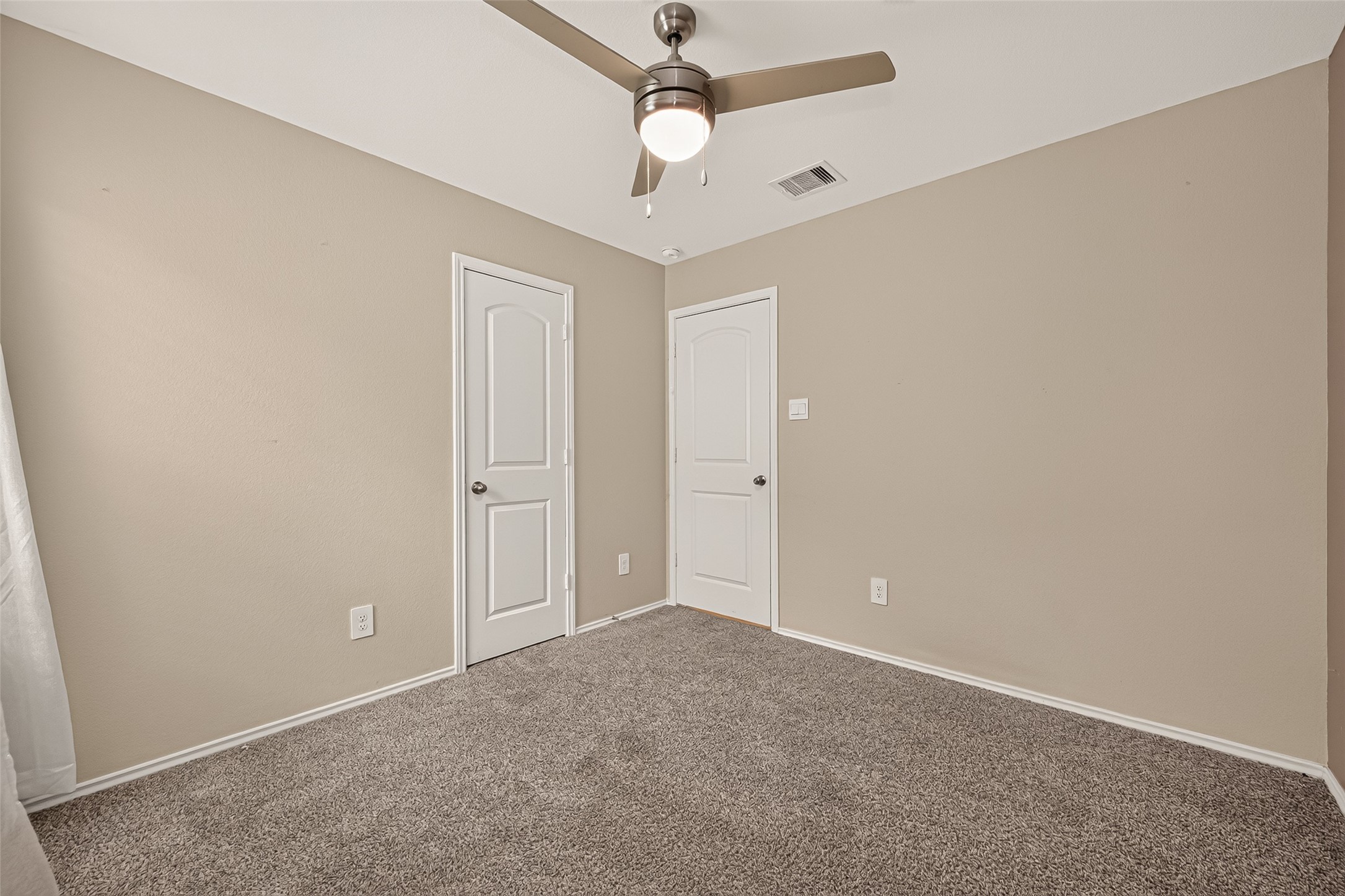 2415 Moraine Valley Drive Property Photo 28