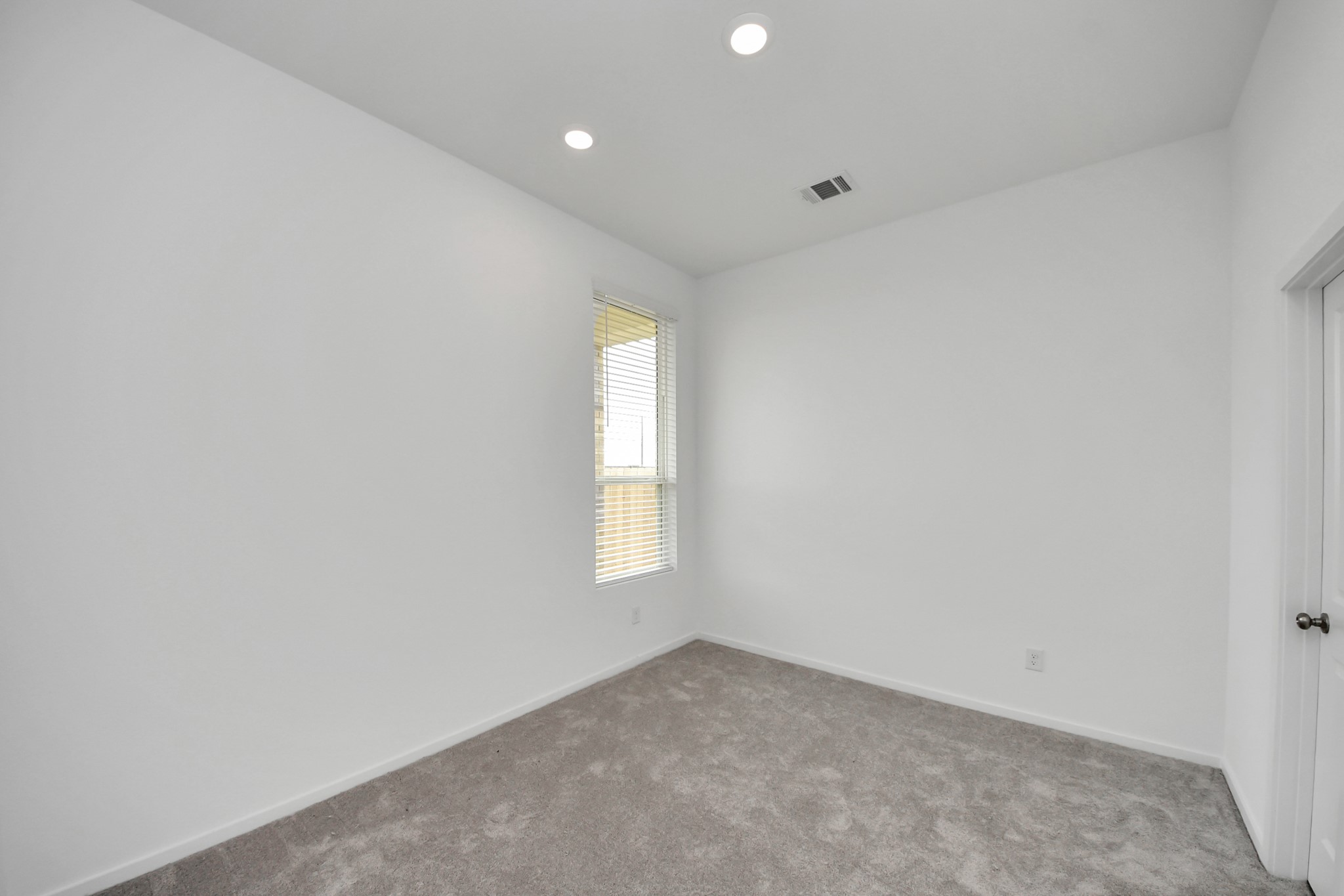 3040 Ash Ray Drive Property Photo 12
