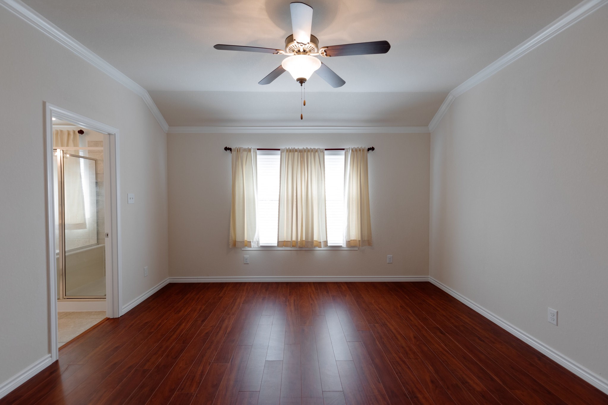 24646 Folkstone Circle Property Photo 4