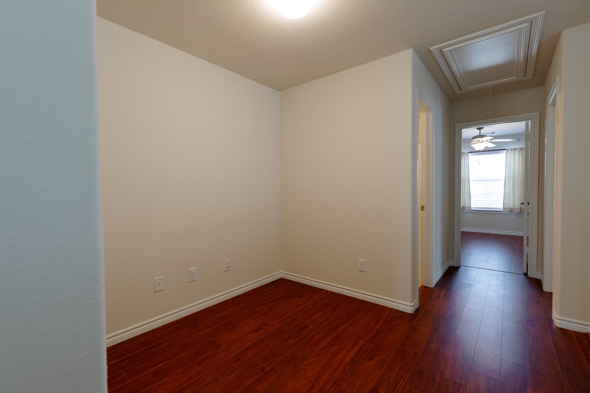 24646 Folkstone Circle Property Photo 6