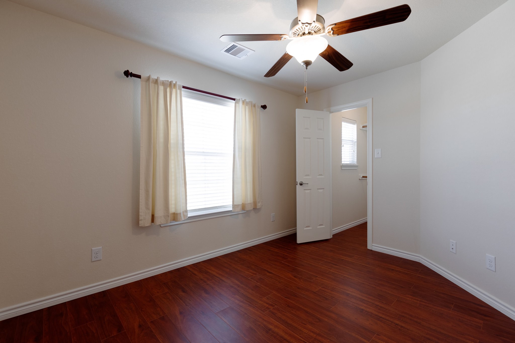 24646 Folkstone Circle Property Photo 9