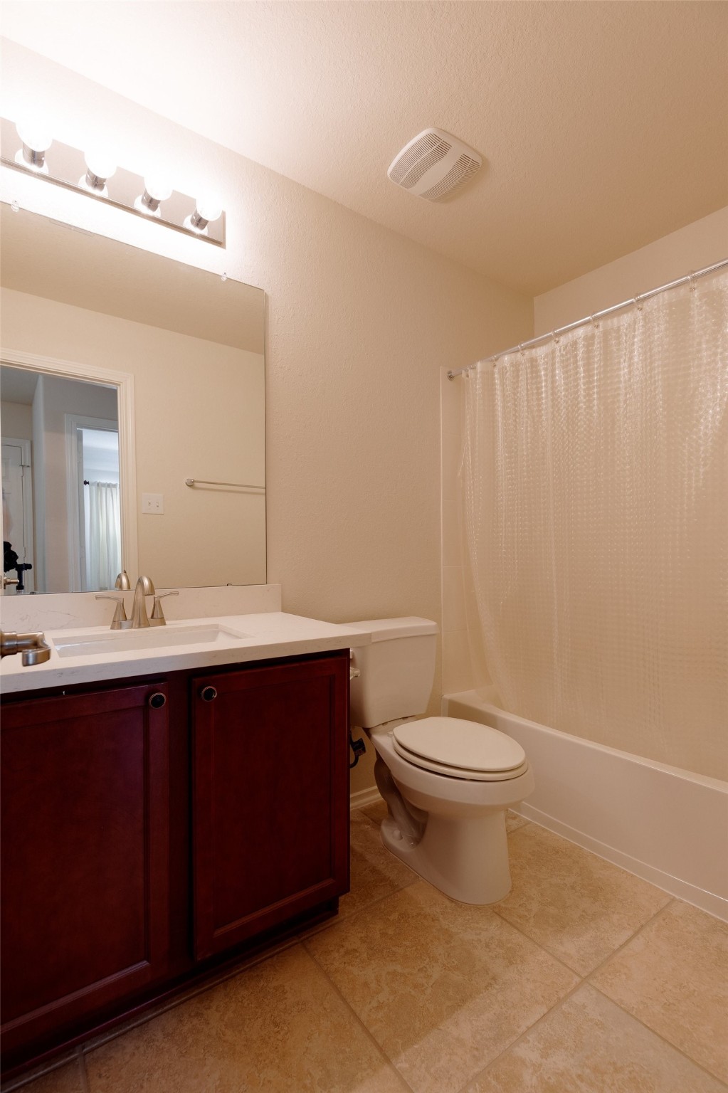 24646 Folkstone Circle Property Photo 15