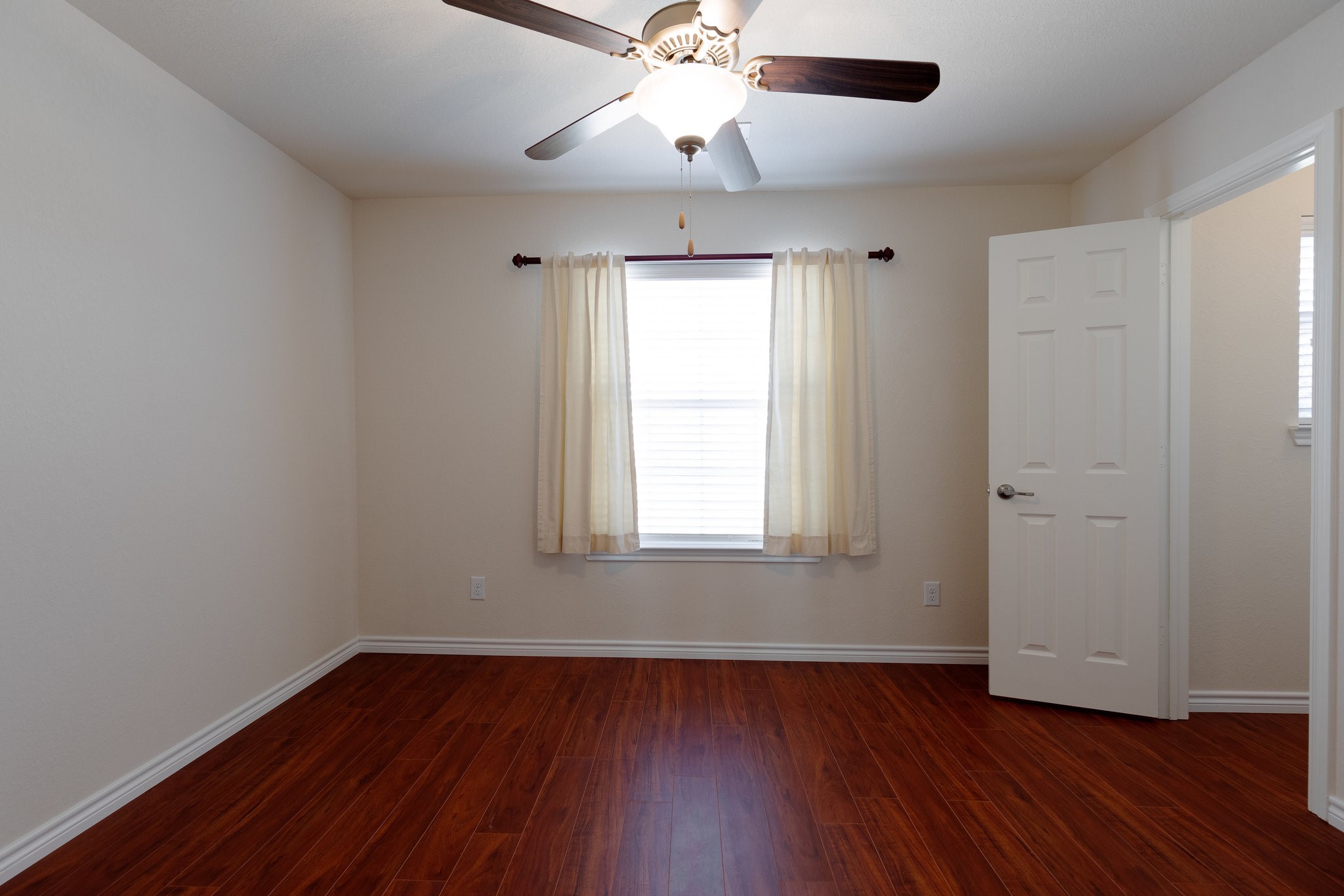 24646 Folkstone Circle Property Photo 16