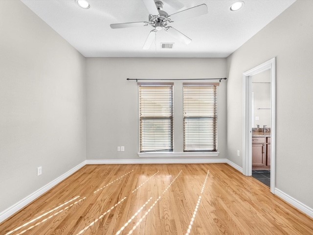 2505 Dallas Property Photo 4