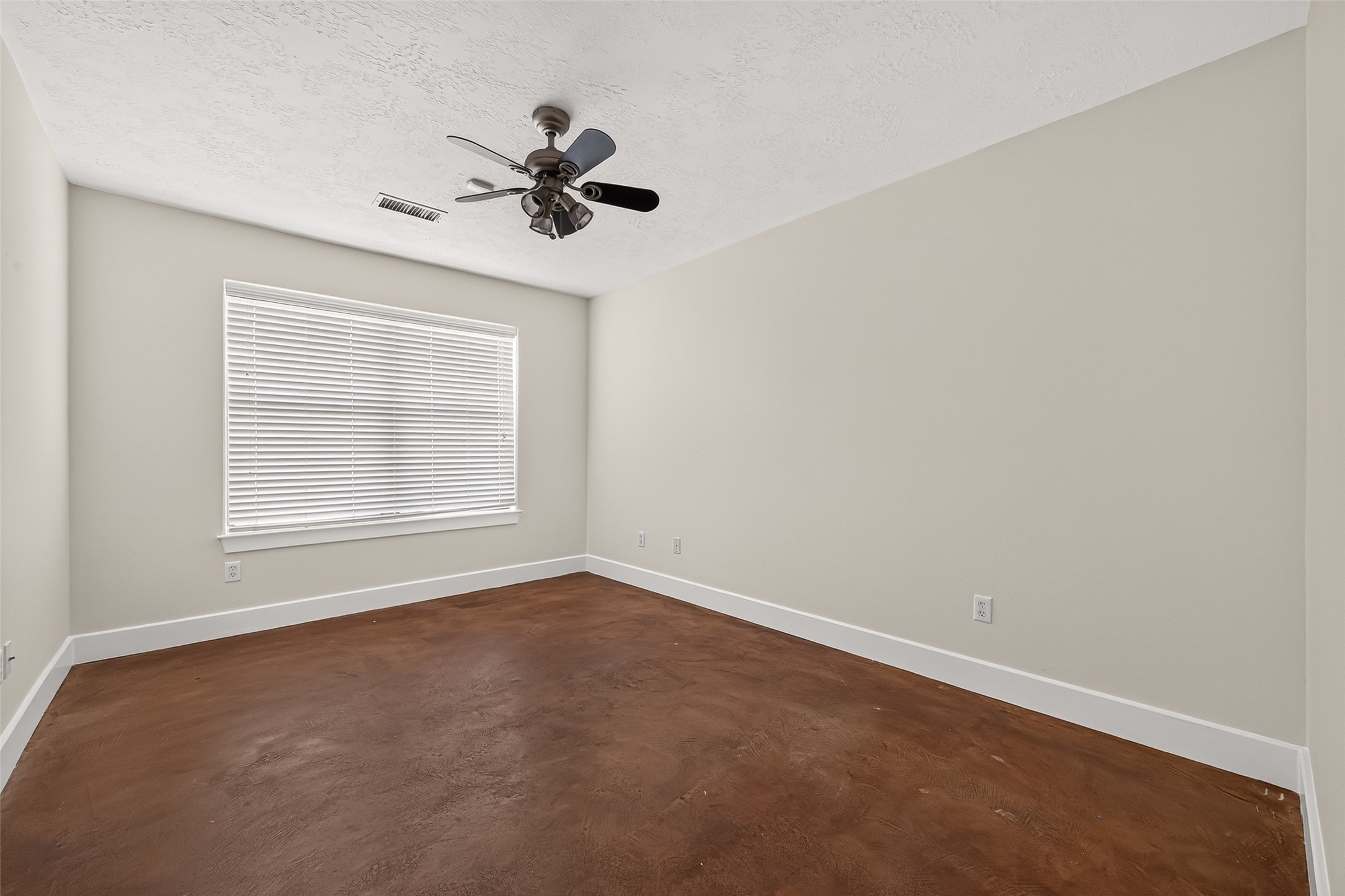 3410 St Emanuel Street Property Photo 7